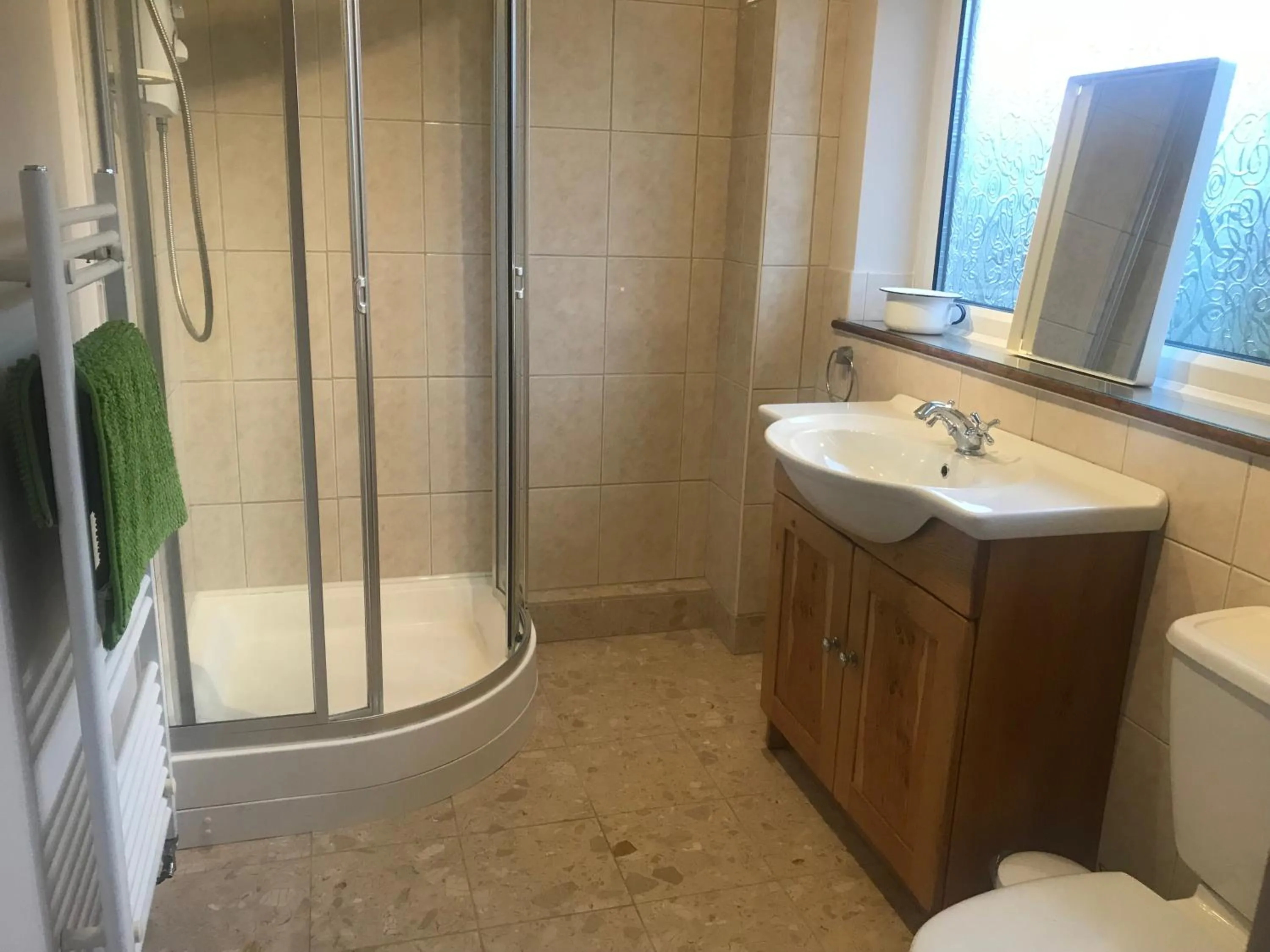 Bathroom in Nant Gloyw Oswestry