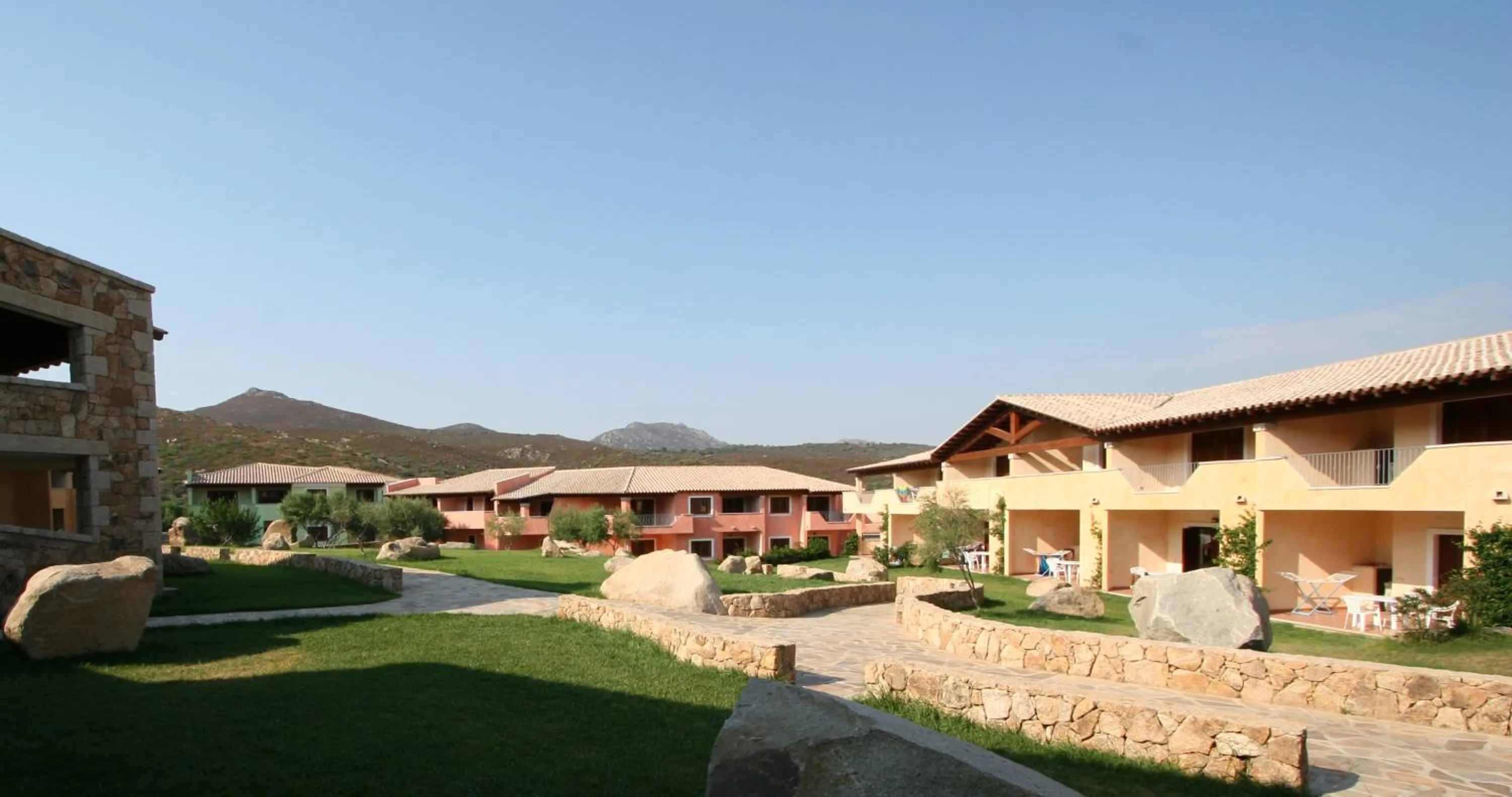 Property building in Le Corti di Marinella