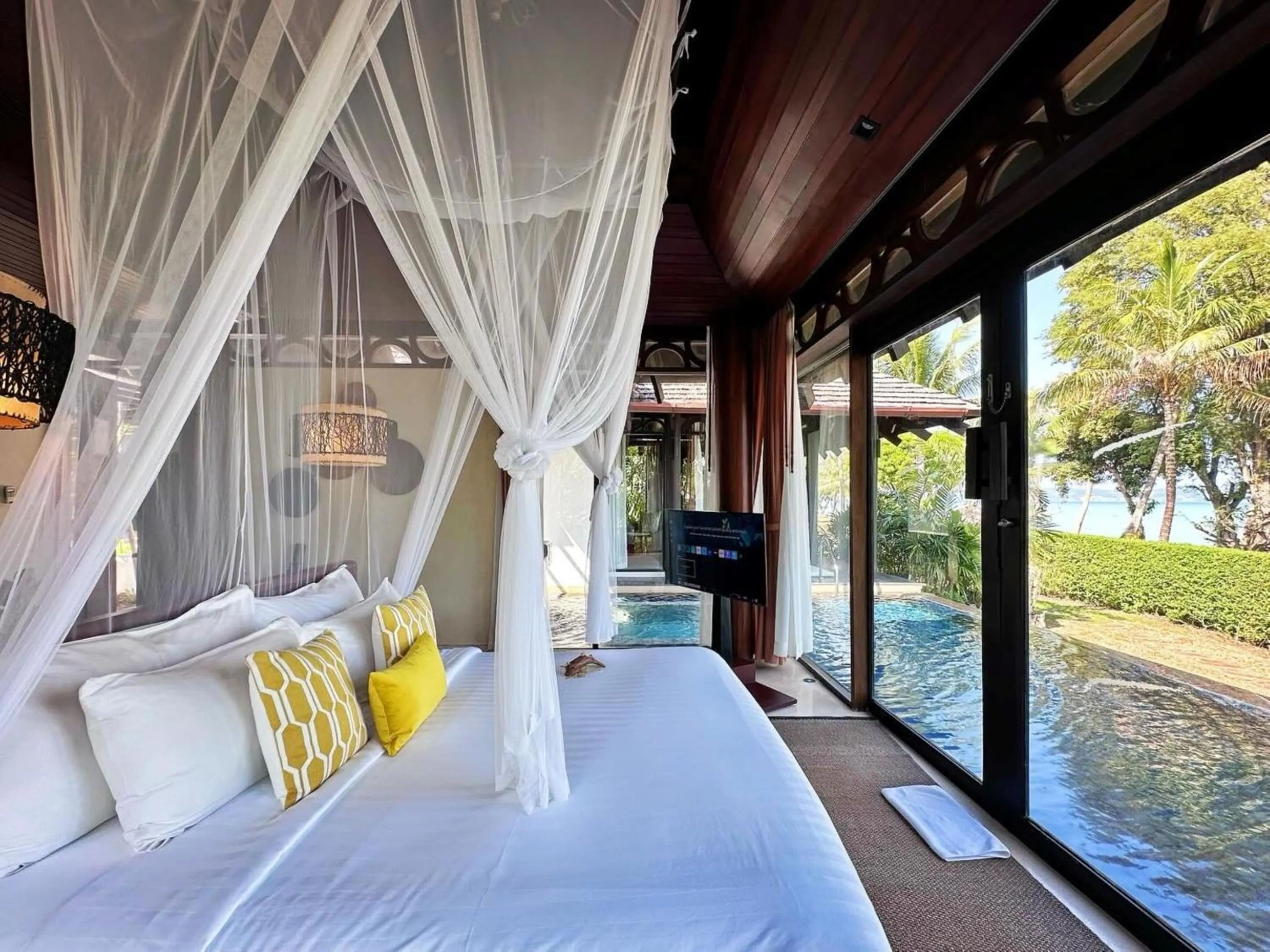Bed in The Vijitt Resort Phuket - SHA Extra Plus