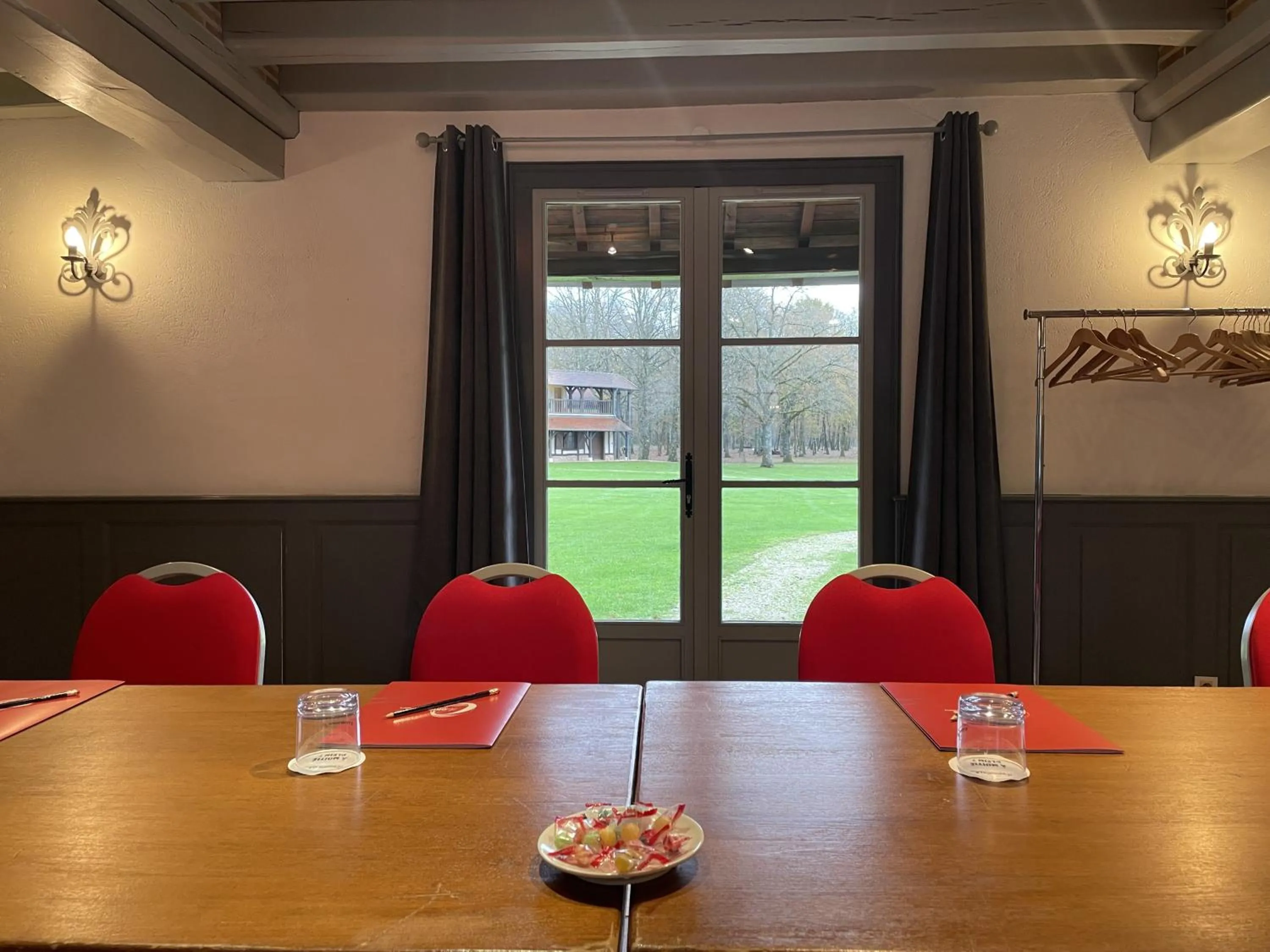 Banquet/Function facilities in L'Orée des Chênes, The Originals Relais