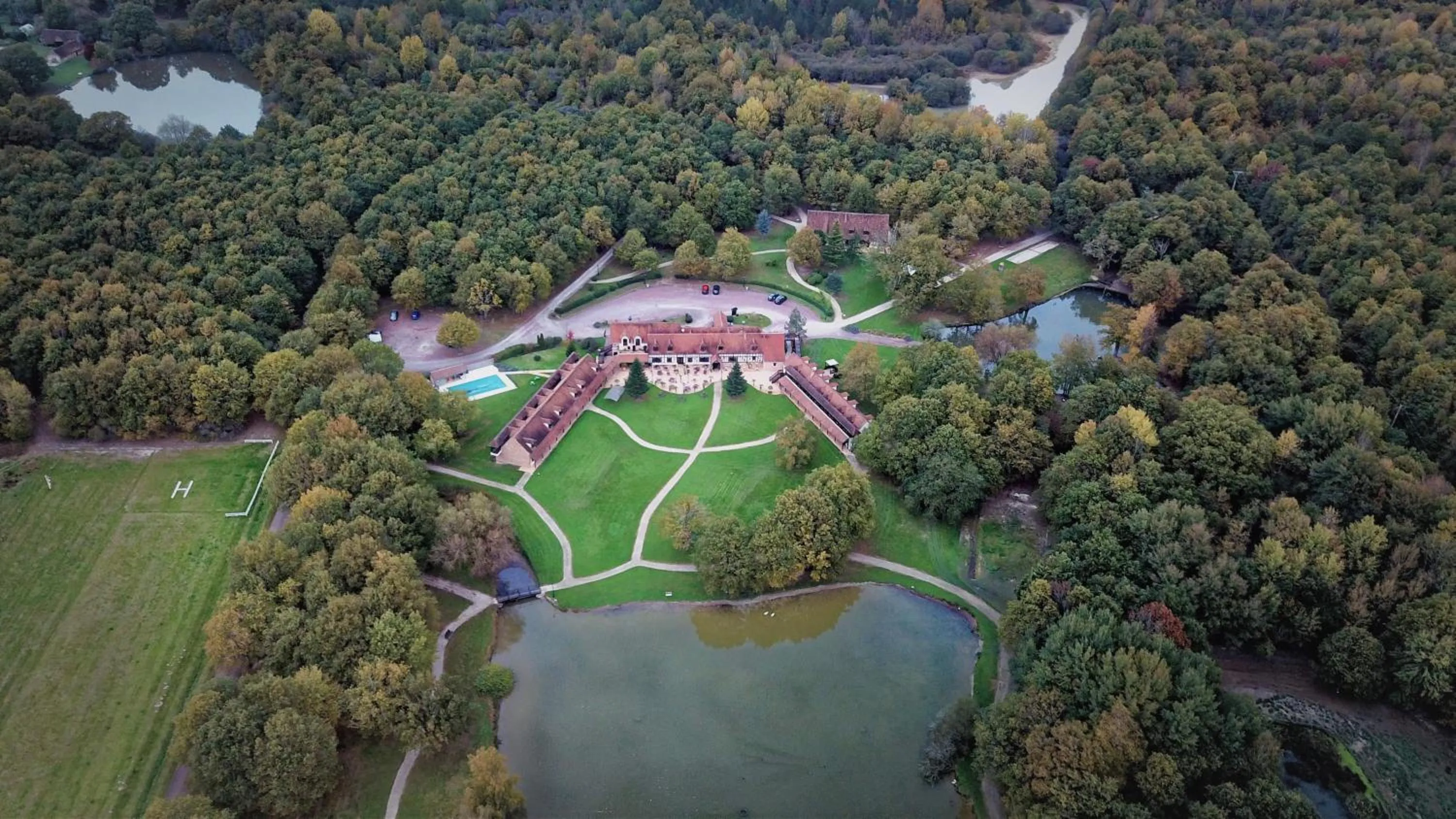 Bird's eye view in L'Orée des Chênes, The Originals Relais