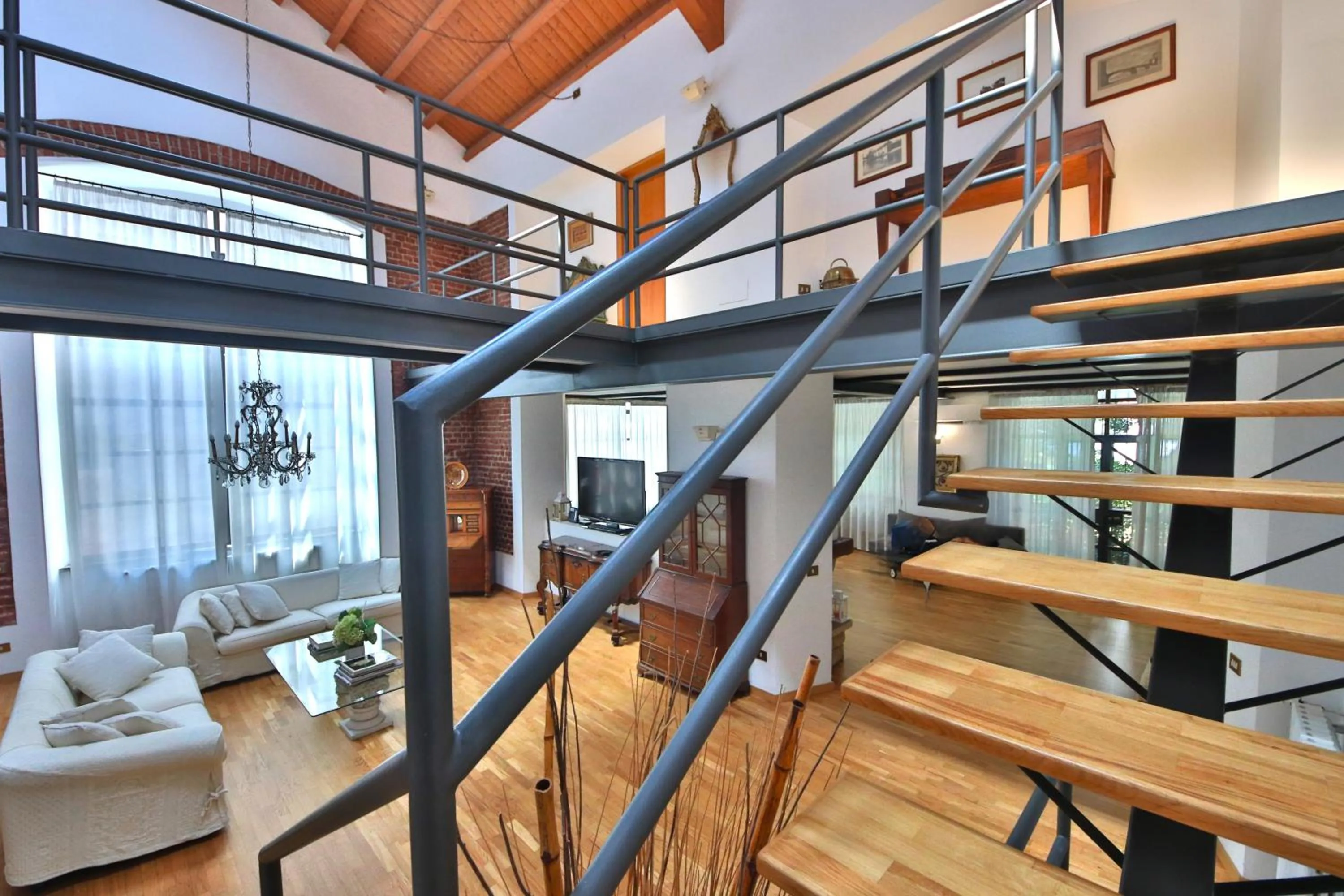 LOFT by KlabHouse