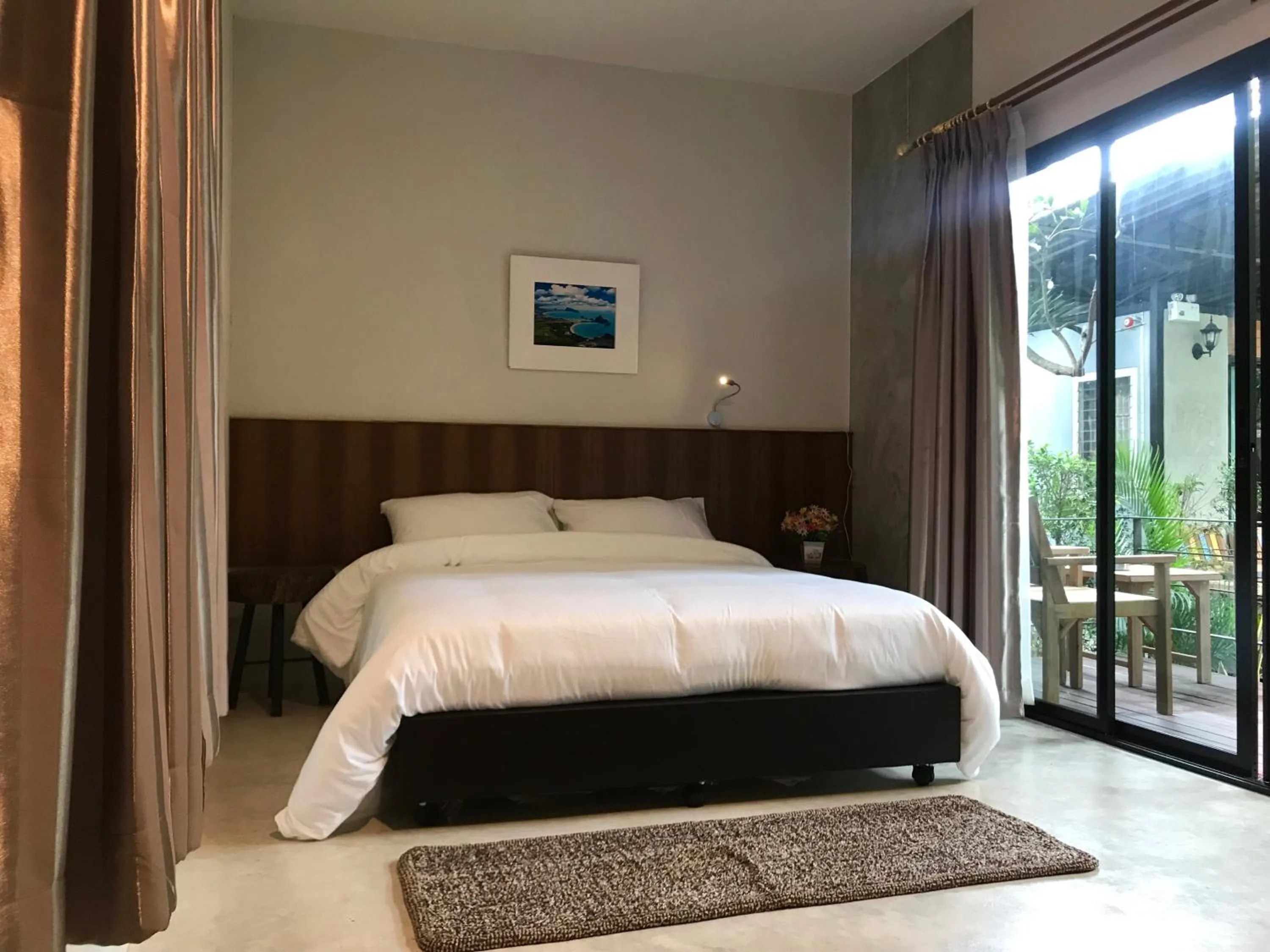 Bed in The Monkey Resort Donheang