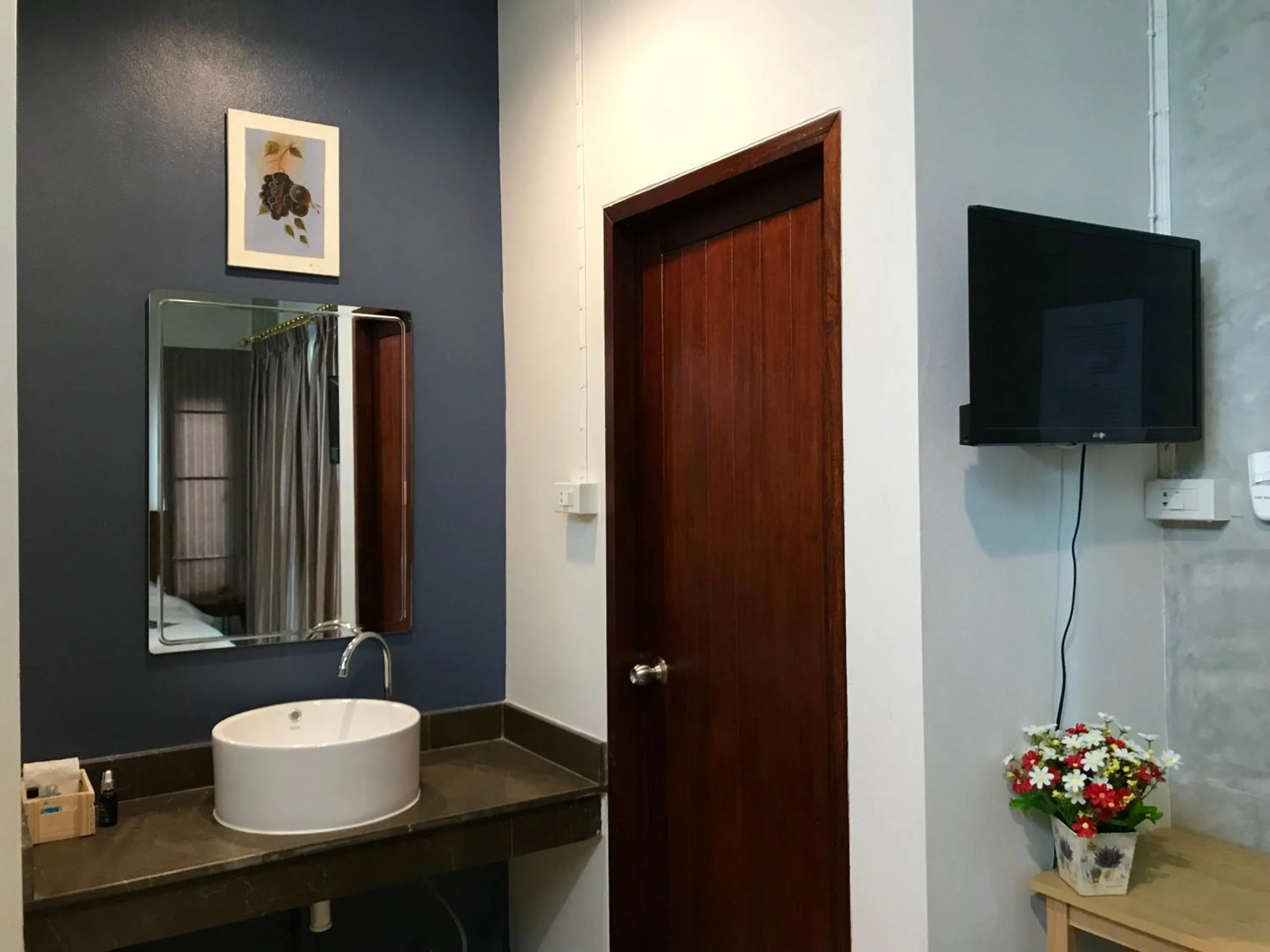 The Monkey Resort Donheang