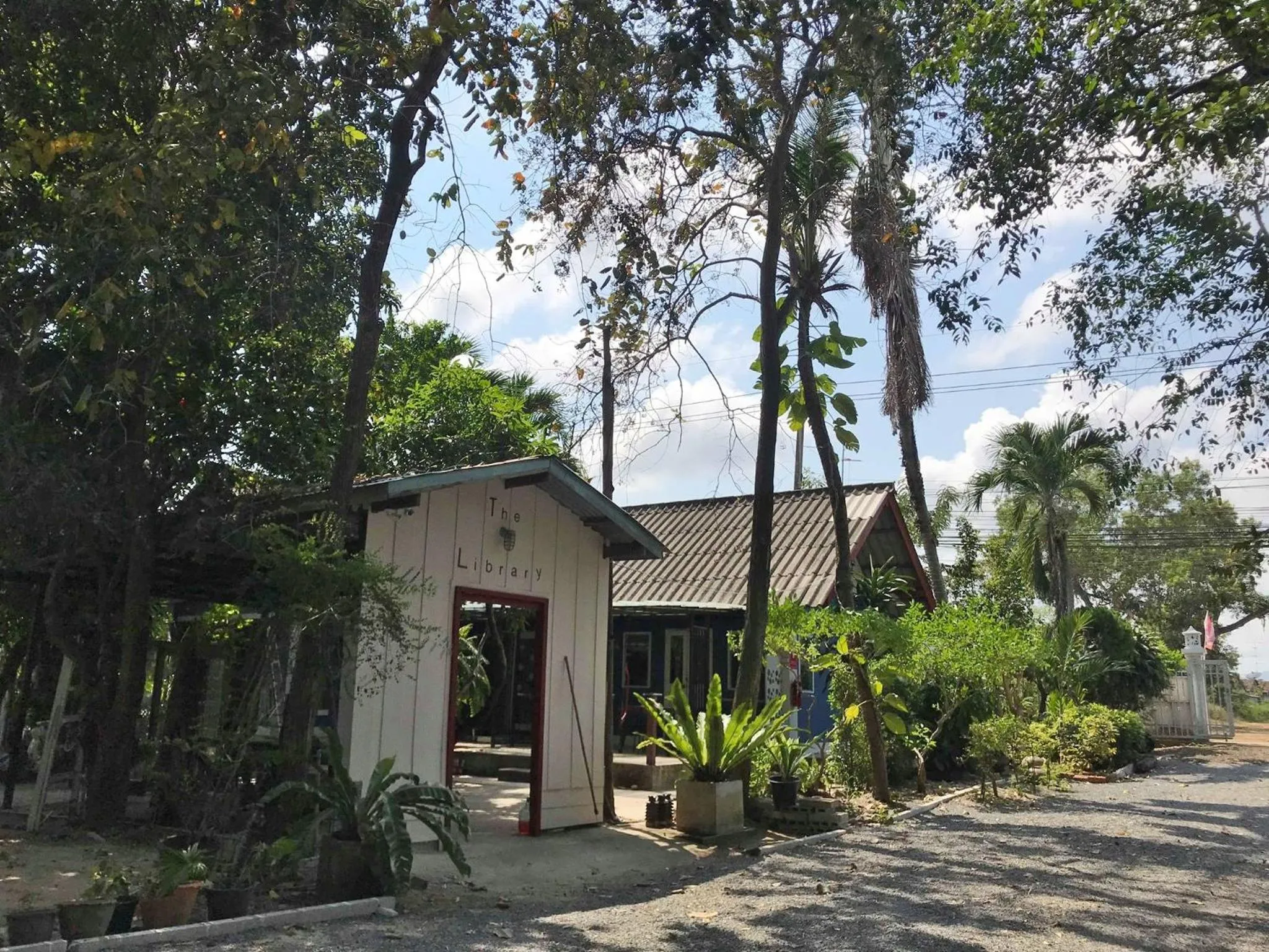 The Monkey Resort Donheang