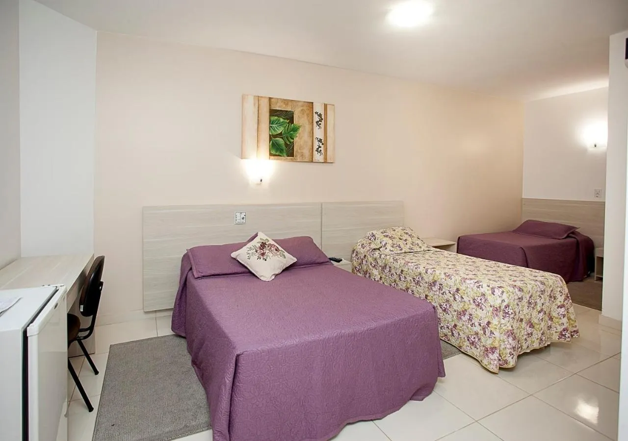 Photo of the whole room, Bed in Alves Hotel