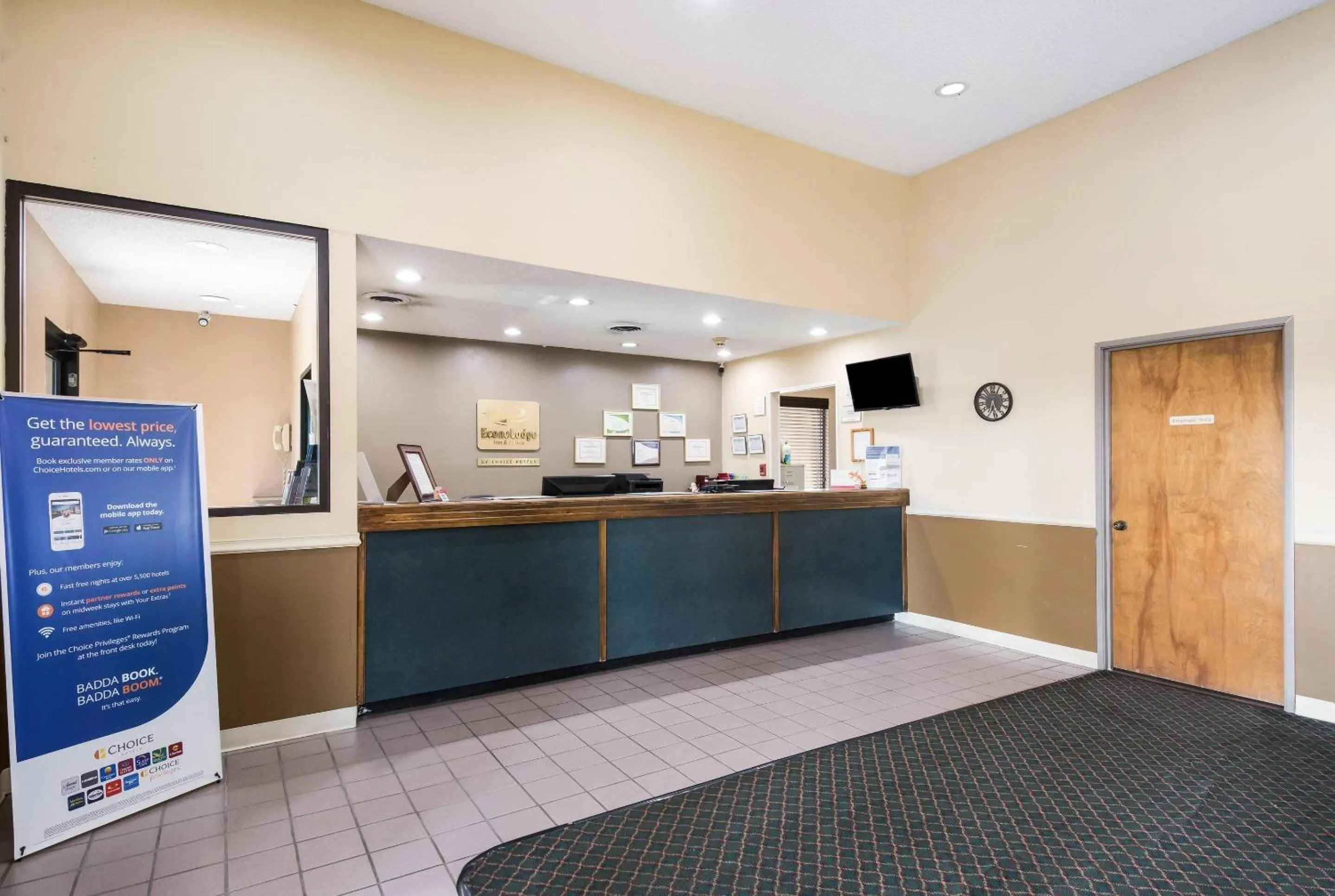 Lobby or reception in Econo Lodge Inn & Suites Knoxville East