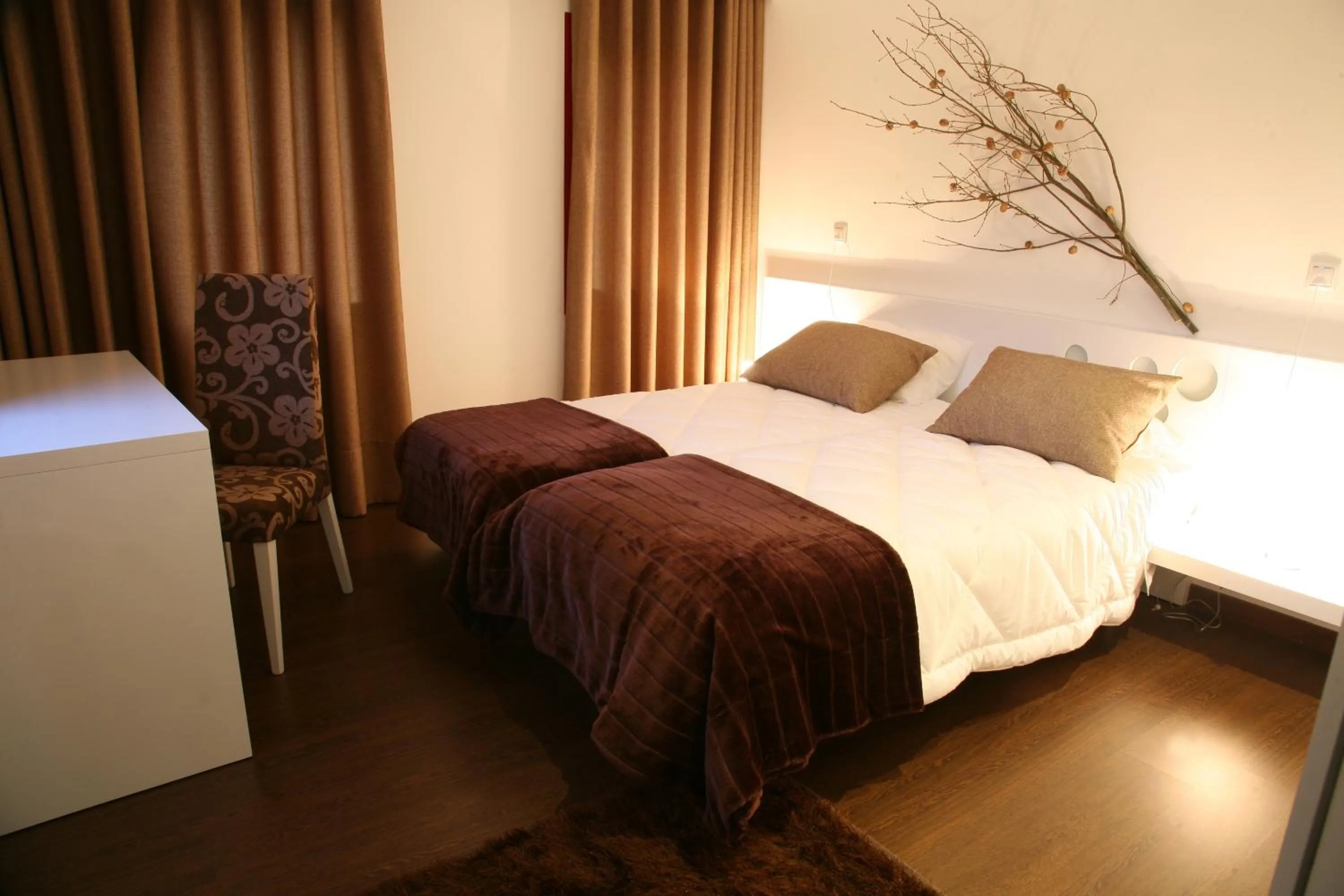 Twin Room with Spa Access in Quinta dos Padres Santos, Agroturismo & Spa