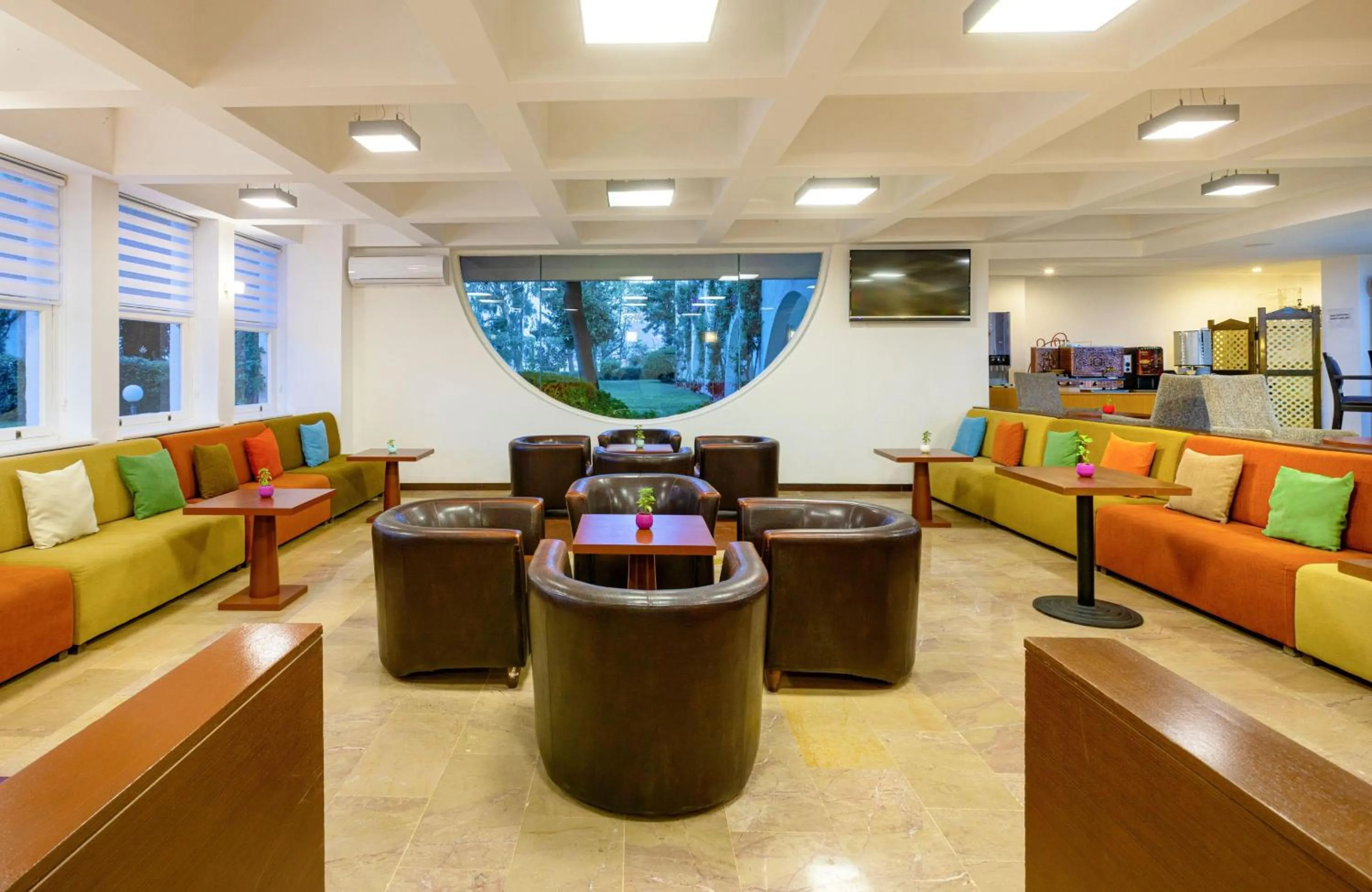 Lobby or reception in Labranda Alantur