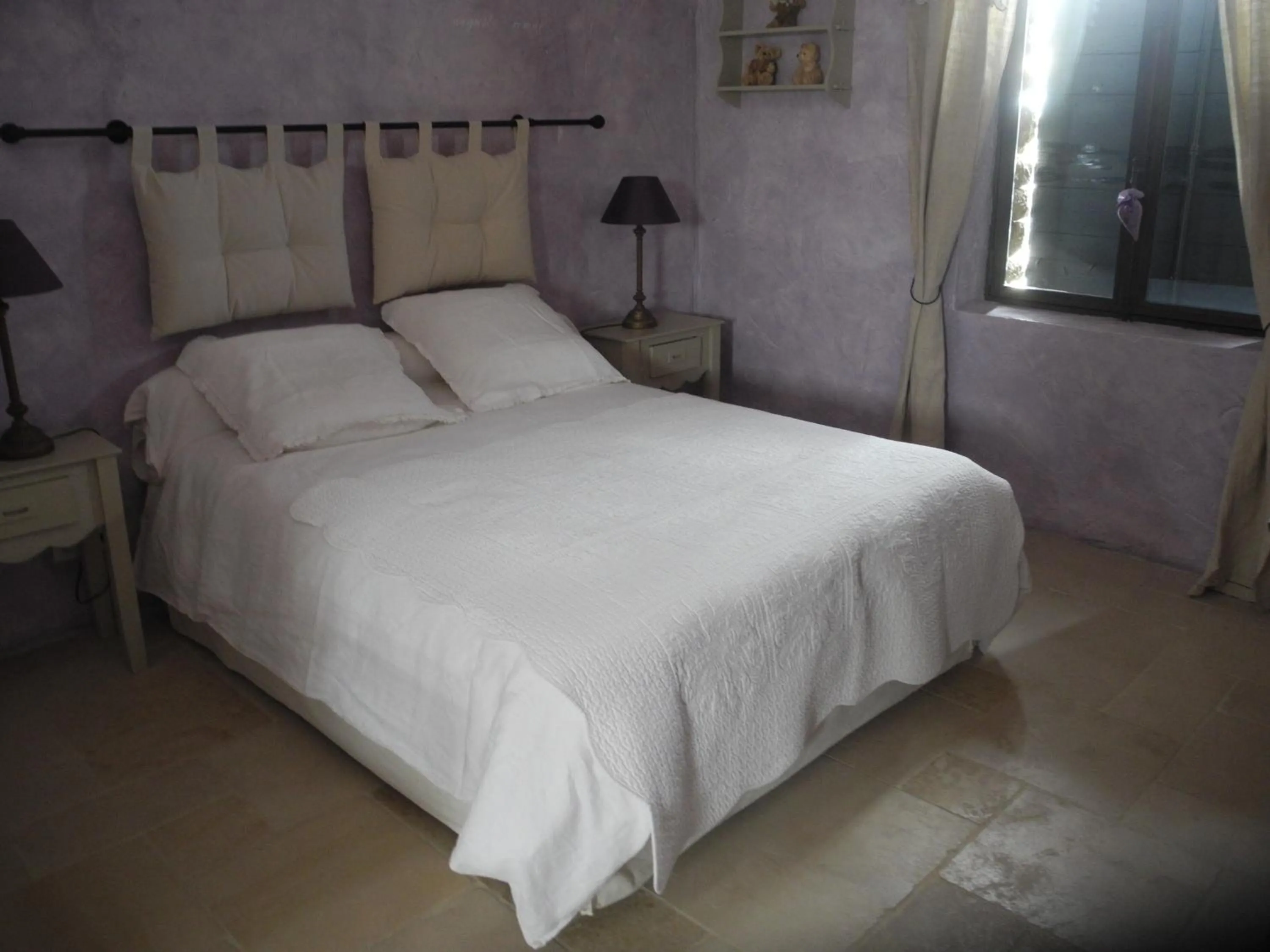 Bed in OUSTAU DE PIERA