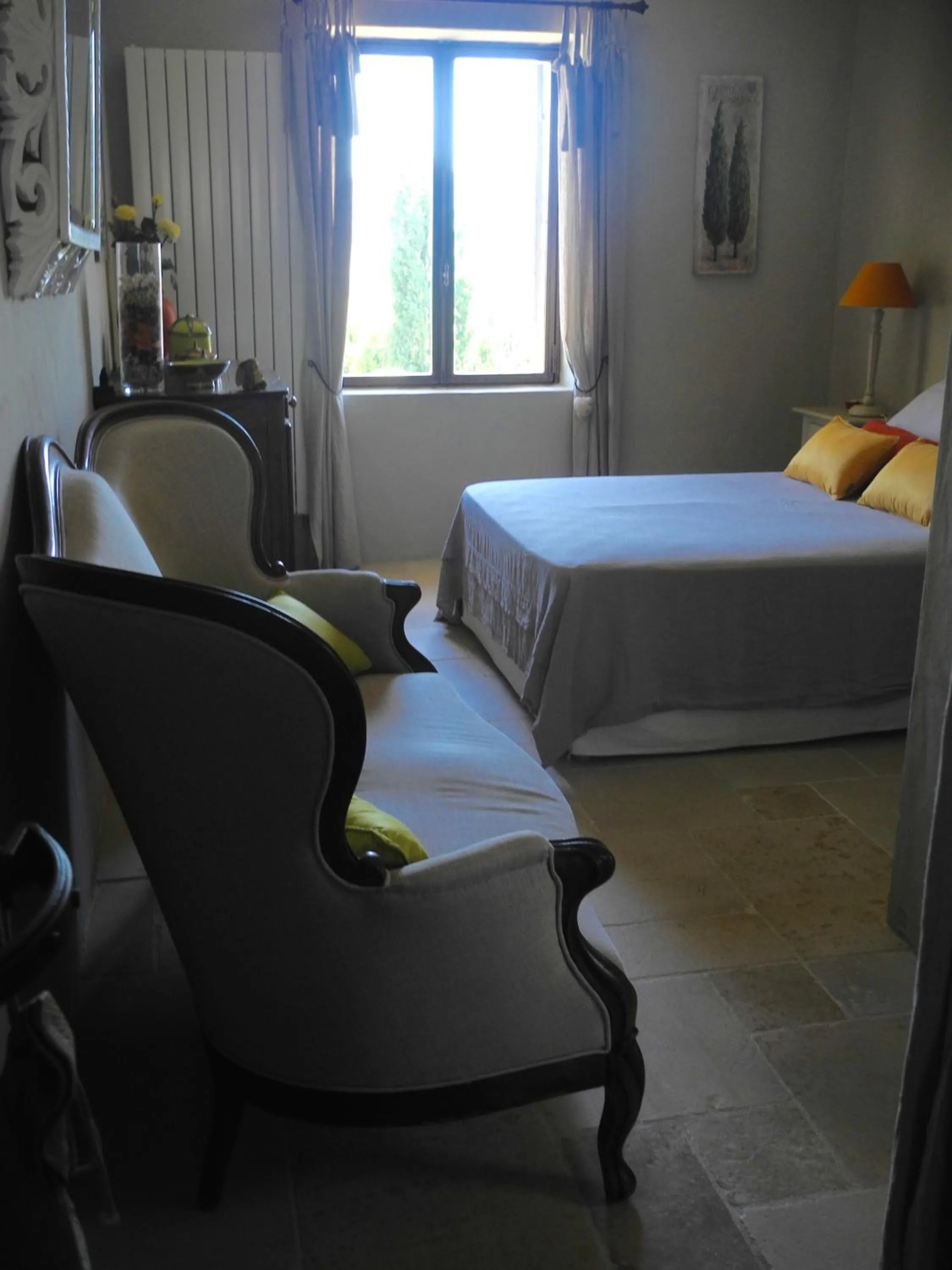 Bed in OUSTAU DE PIERA