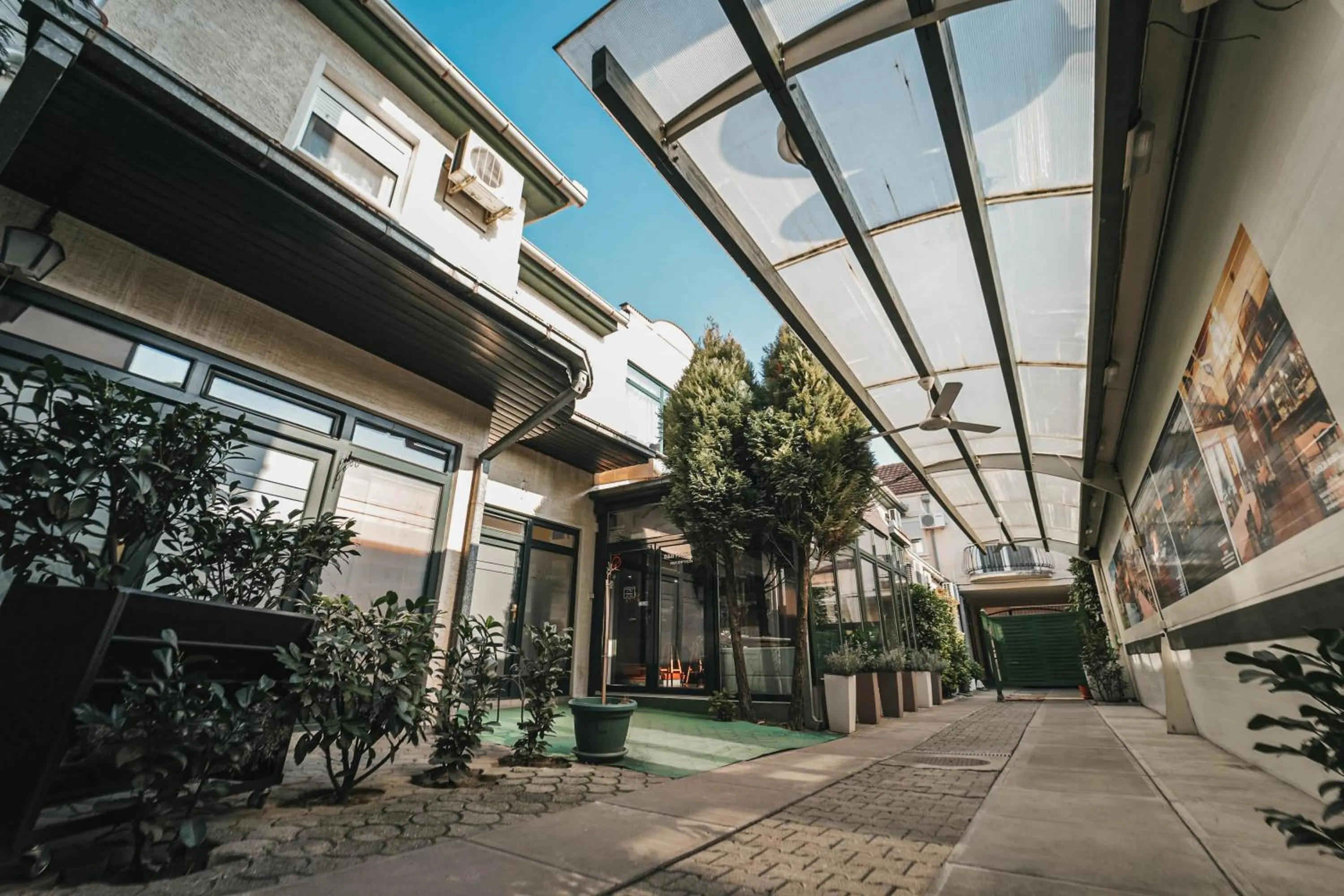 Property building in Passage