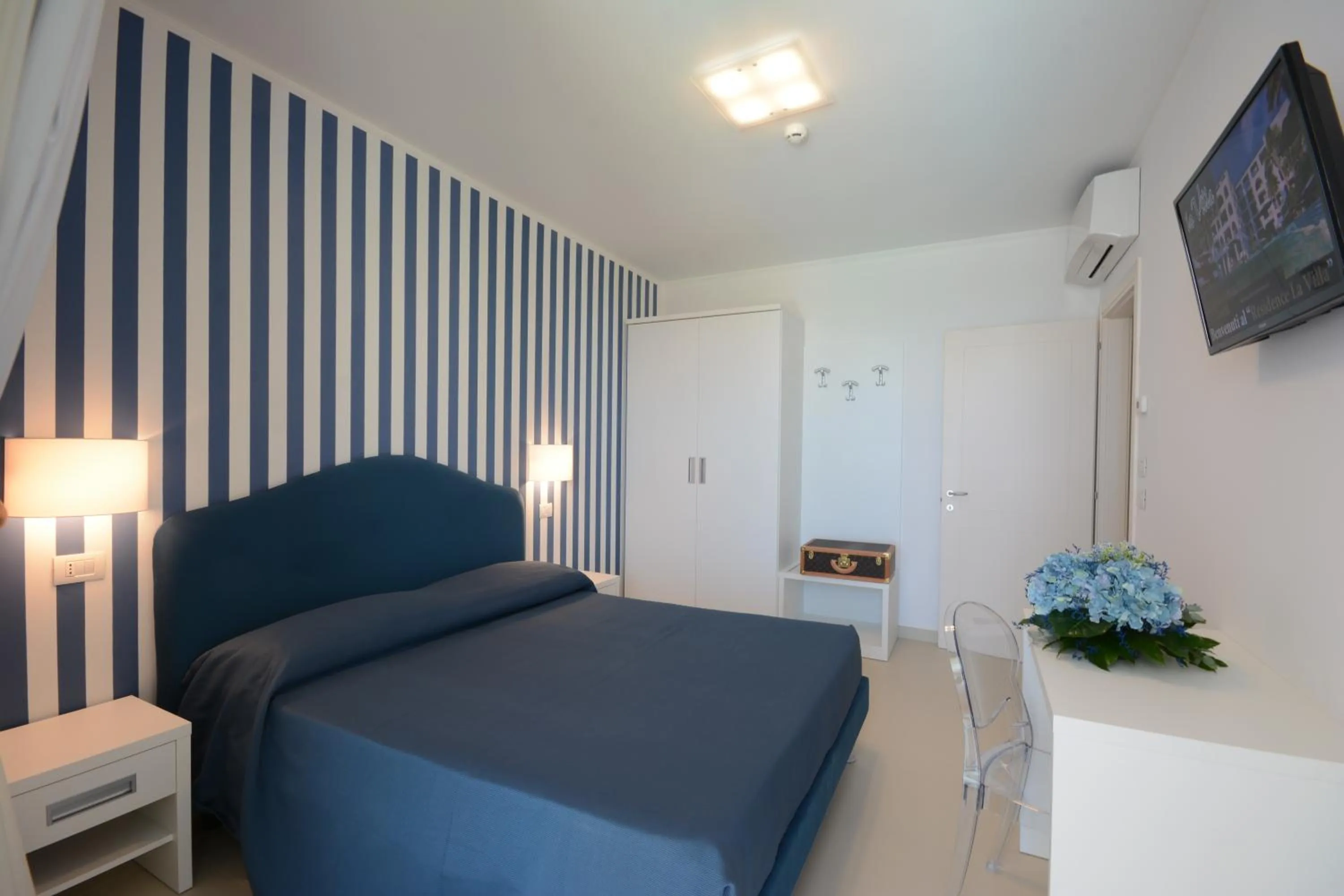 Bed in Residence La Villa