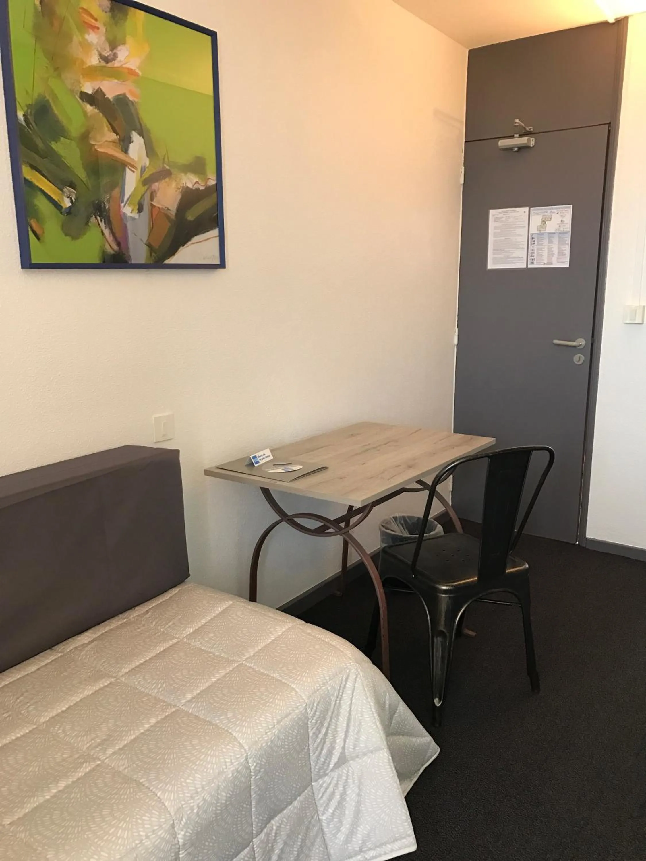 Photo of the whole room, Bed in Hôtel Residence Les Aiguades