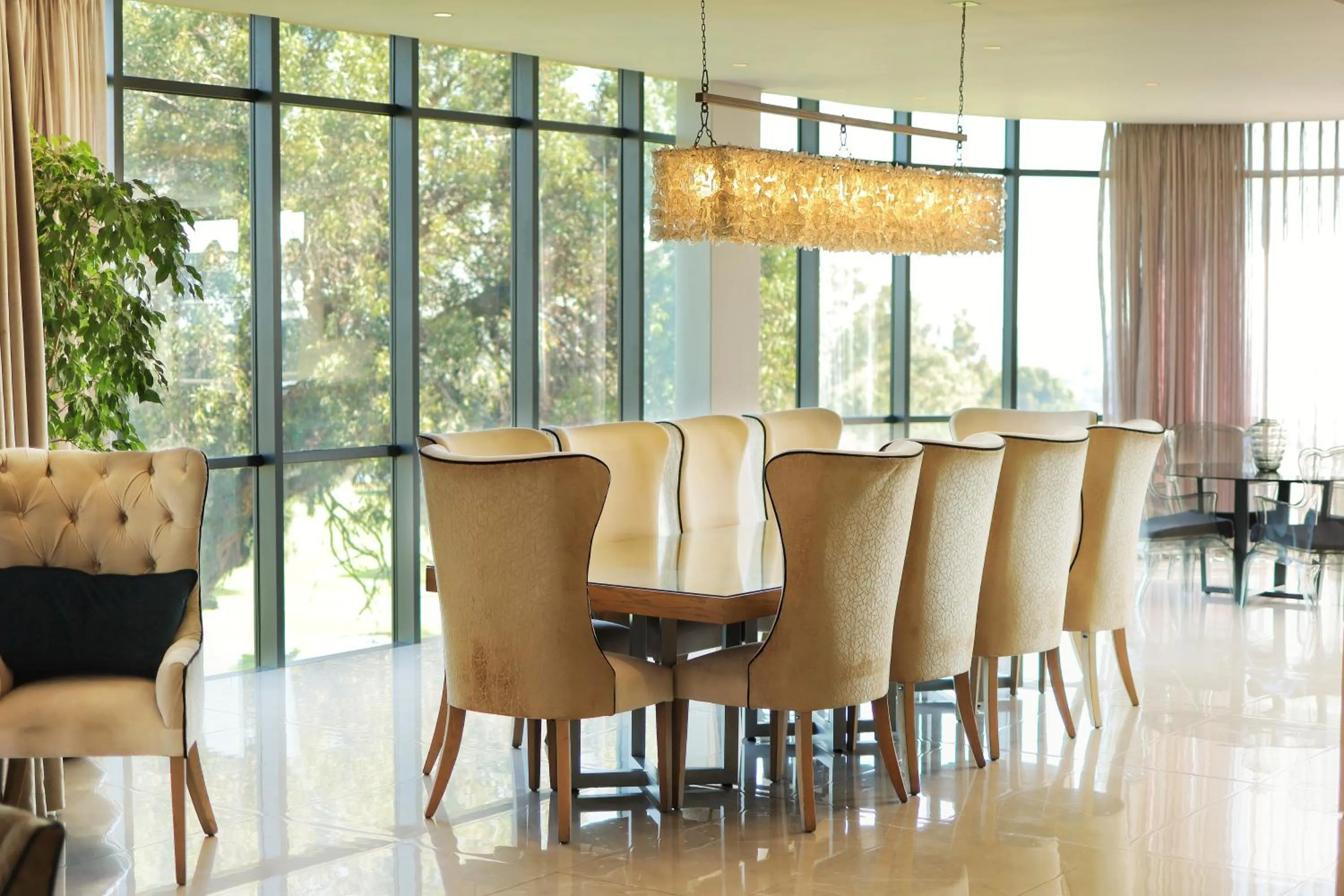 Dining area in The Houghton Hotel, Spa, Wellness & Golf