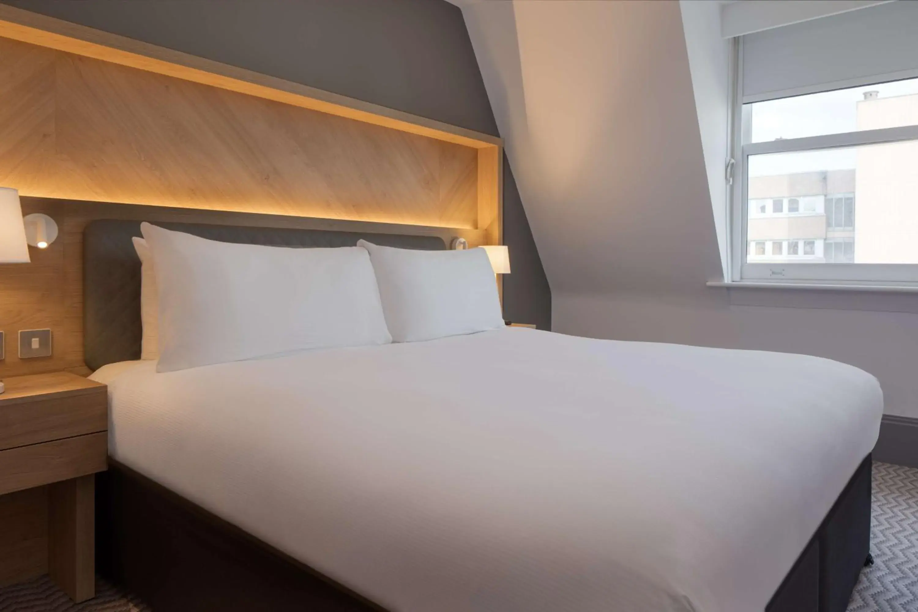 Deluxe King Room in Hilton Nottingham Hotel Deluxe King Room in Hilton Nottingham Hotel