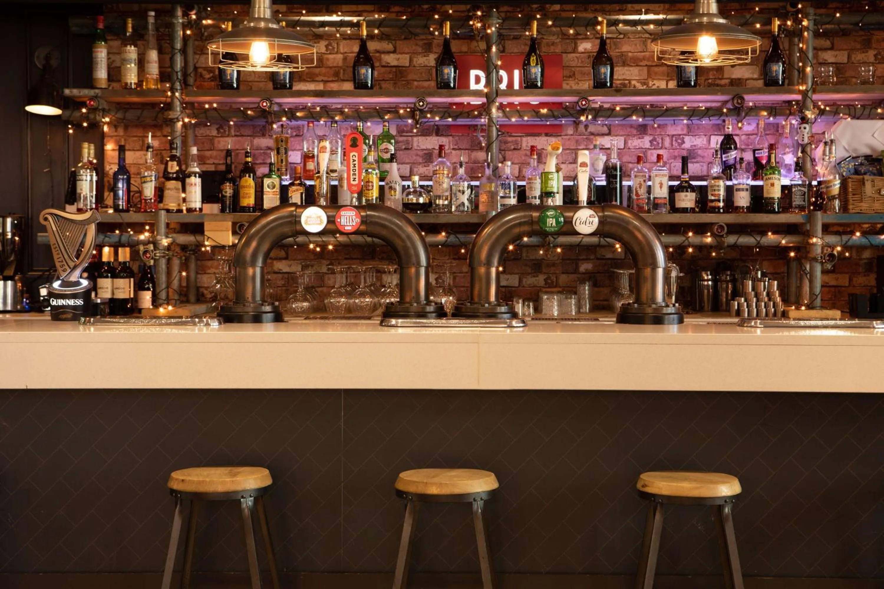 Lounge or bar in Hilton Nottingham Hotel