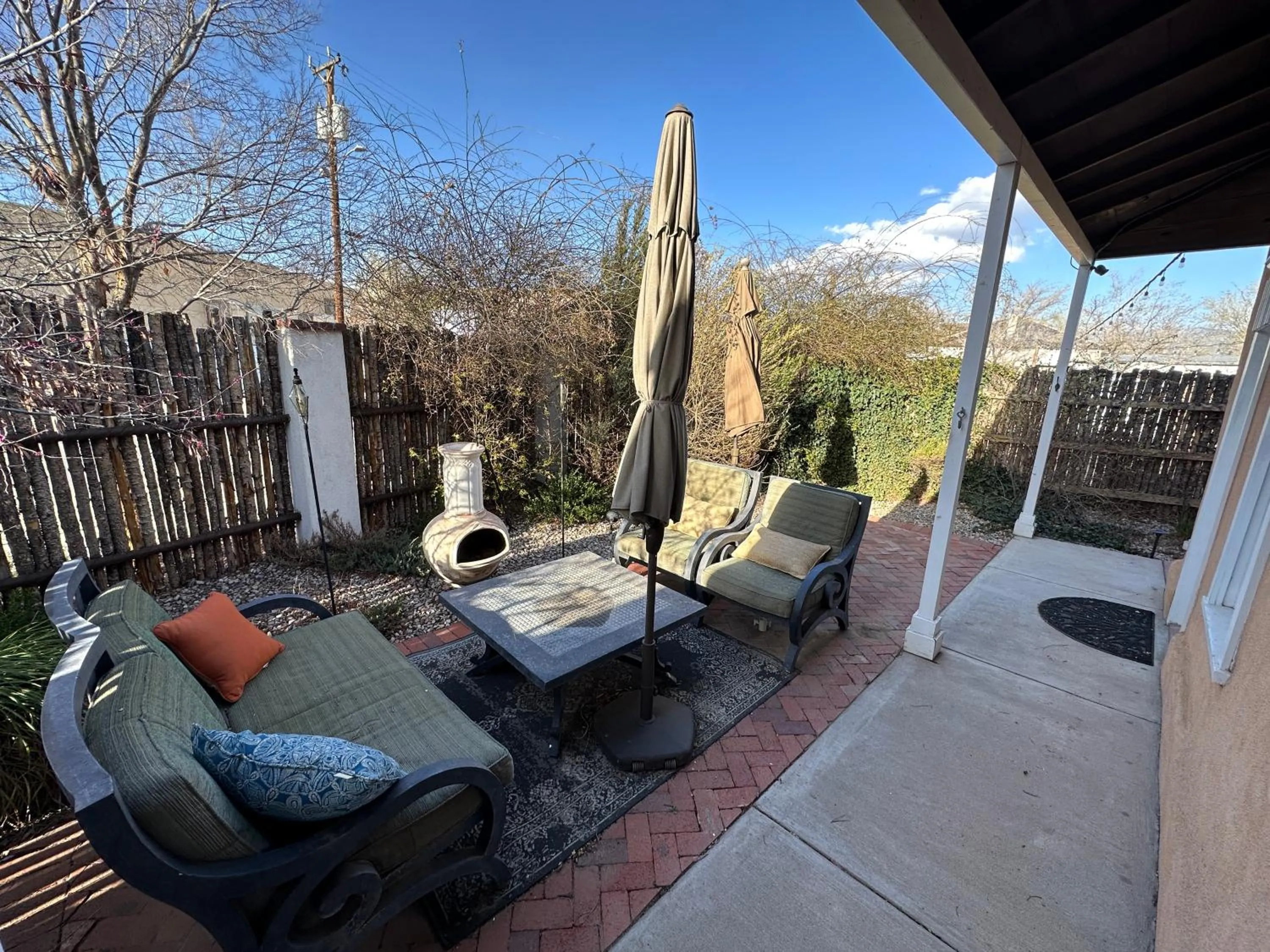 Patio in Painted Lady Bed & Brew