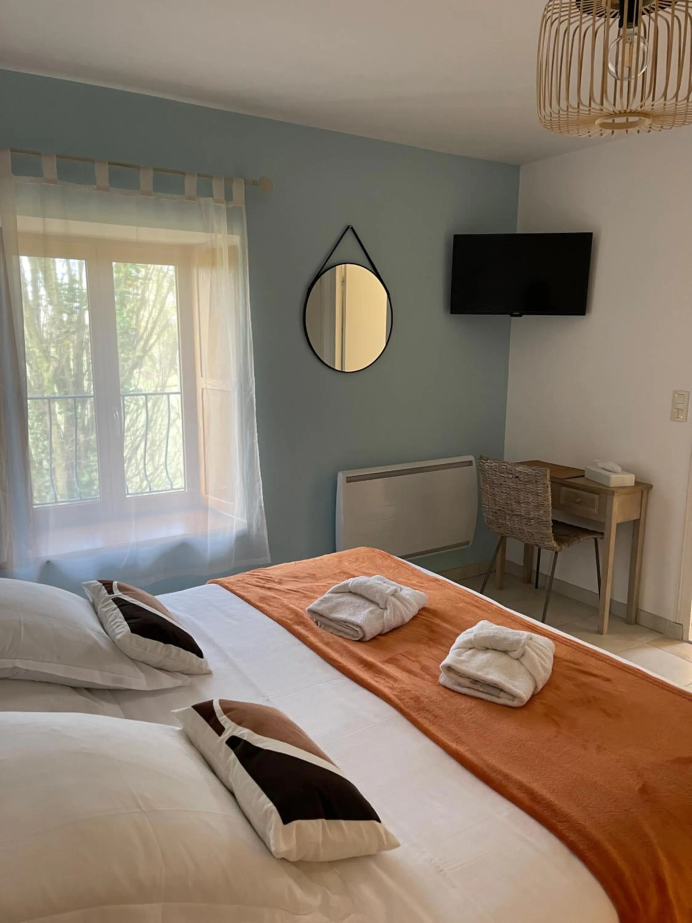 Bedroom, Bed in Le Haut Pont de la Baie