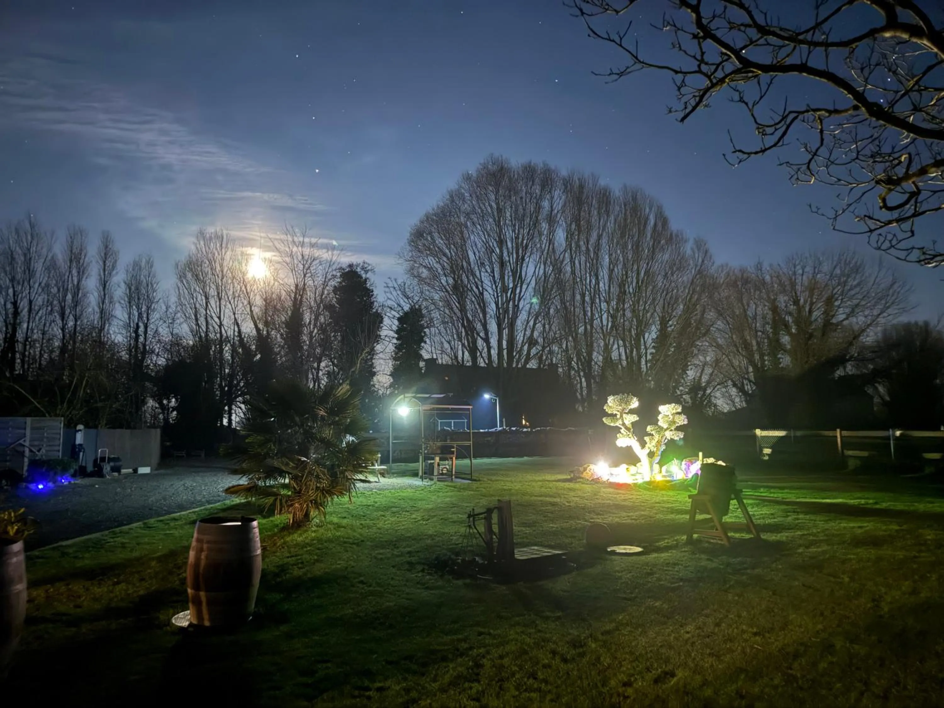 Night in Le Haut Pont de la Baie