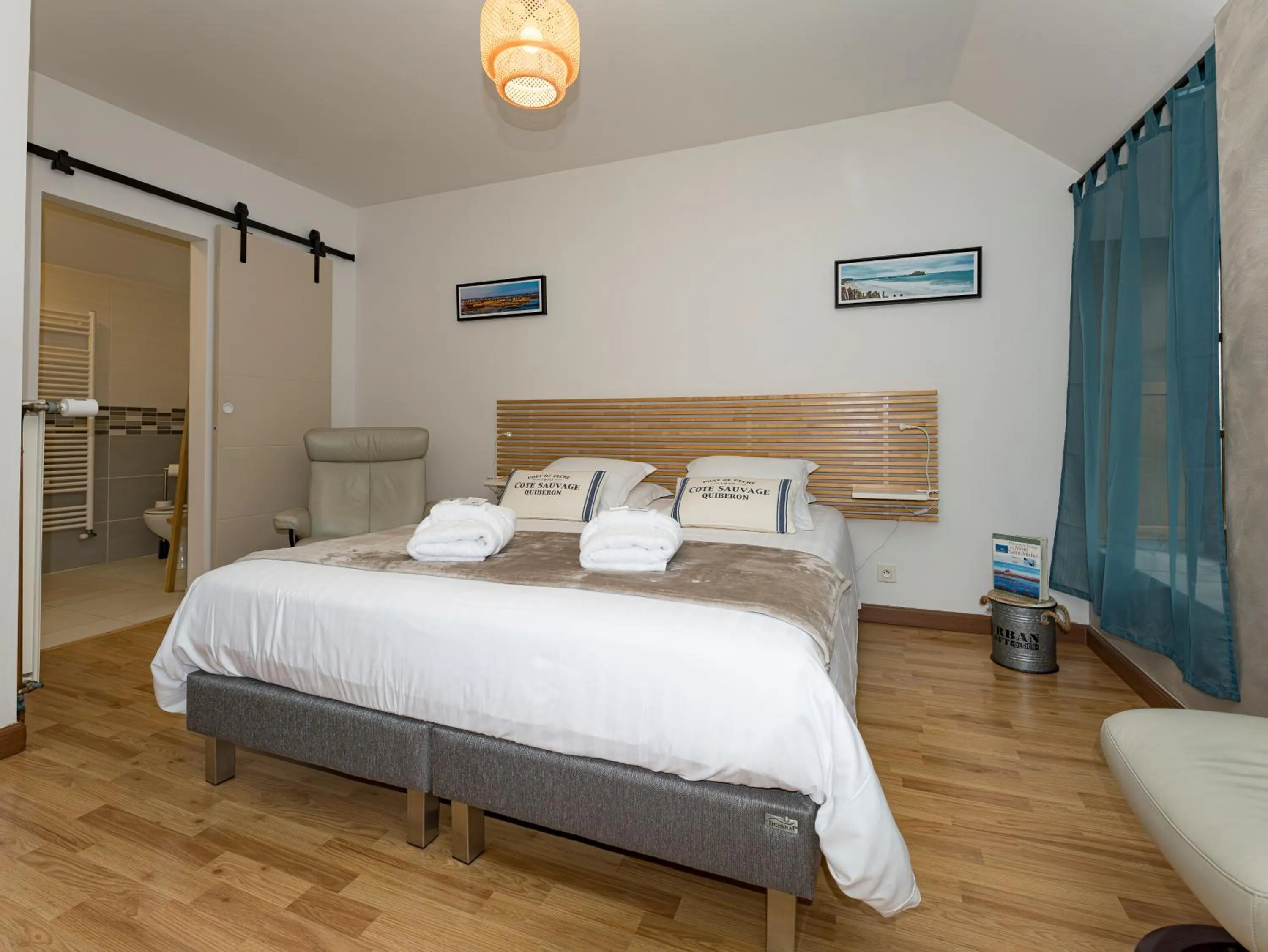 Bed in Le Haut Pont de la Baie