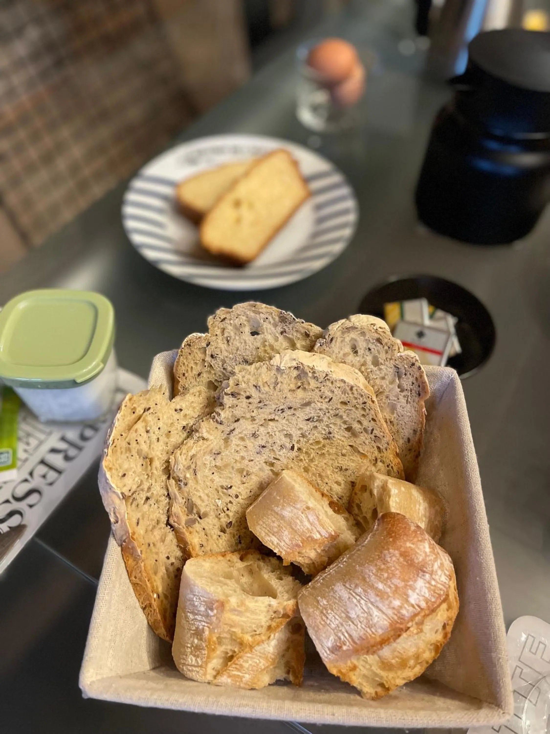 Breakfast in Le Haut Pont de la Baie