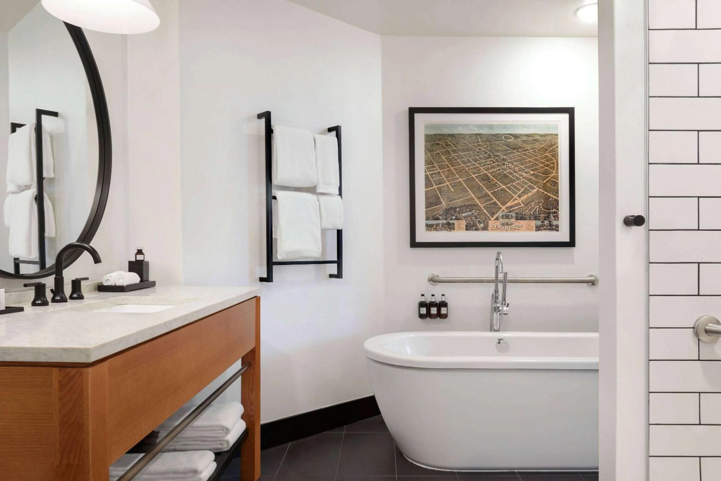 Shower in Origin Lexington, a Wyndham Hotel