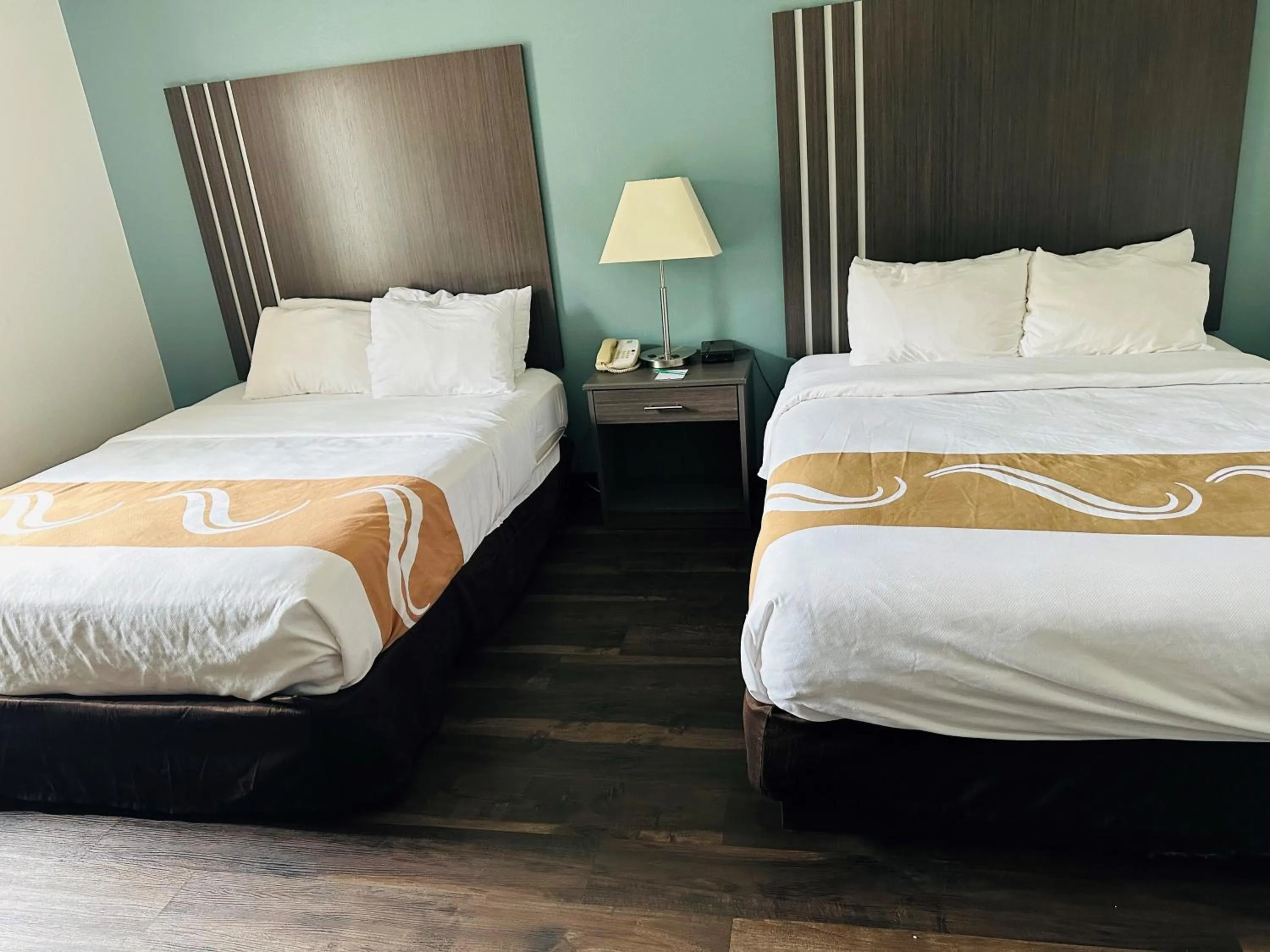 Photo of the whole room in Village Inn & Suites