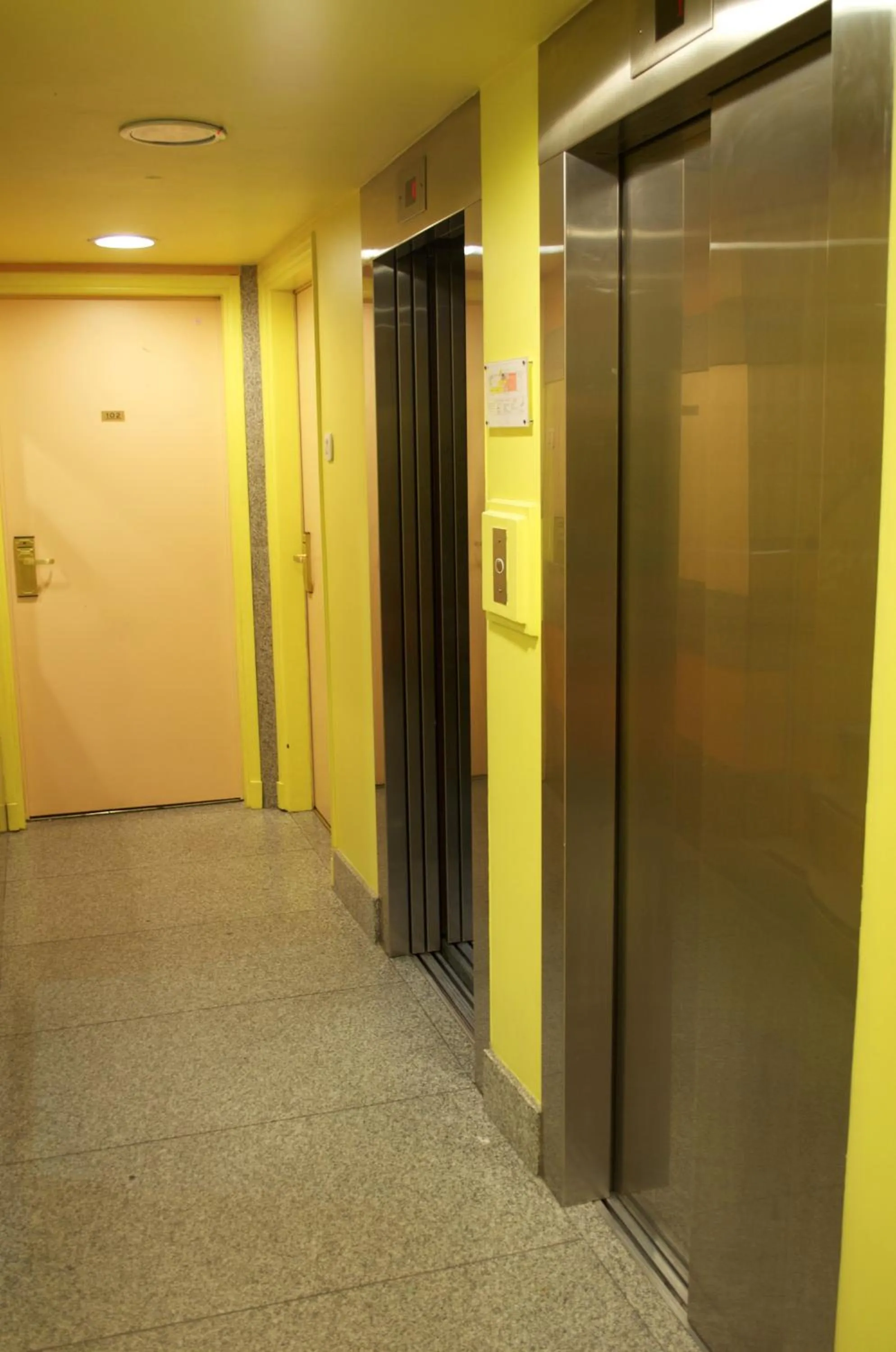 Neighbourhood in Apart San Diego Recoleta