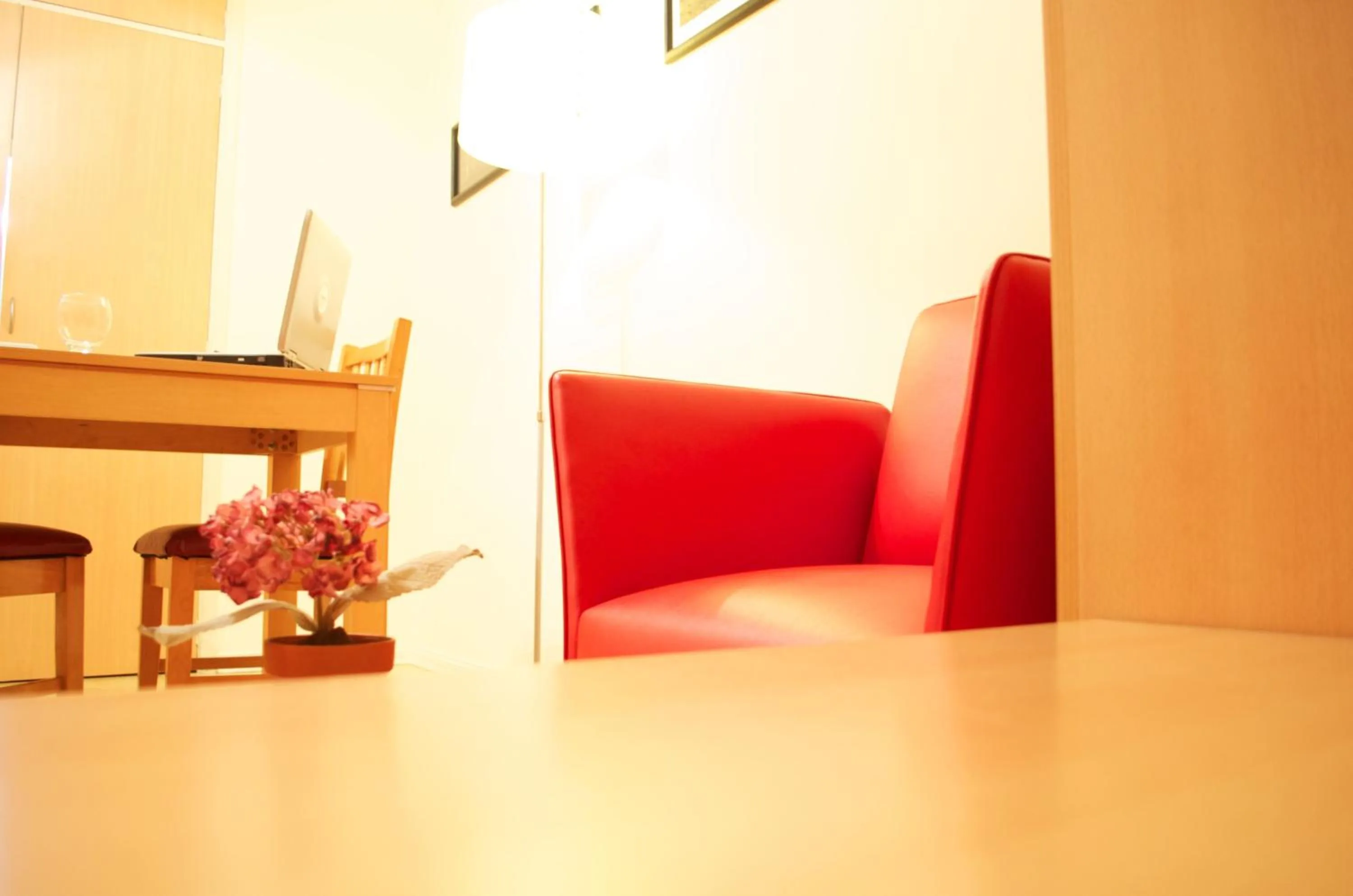 Seating area in Apart San Diego Recoleta