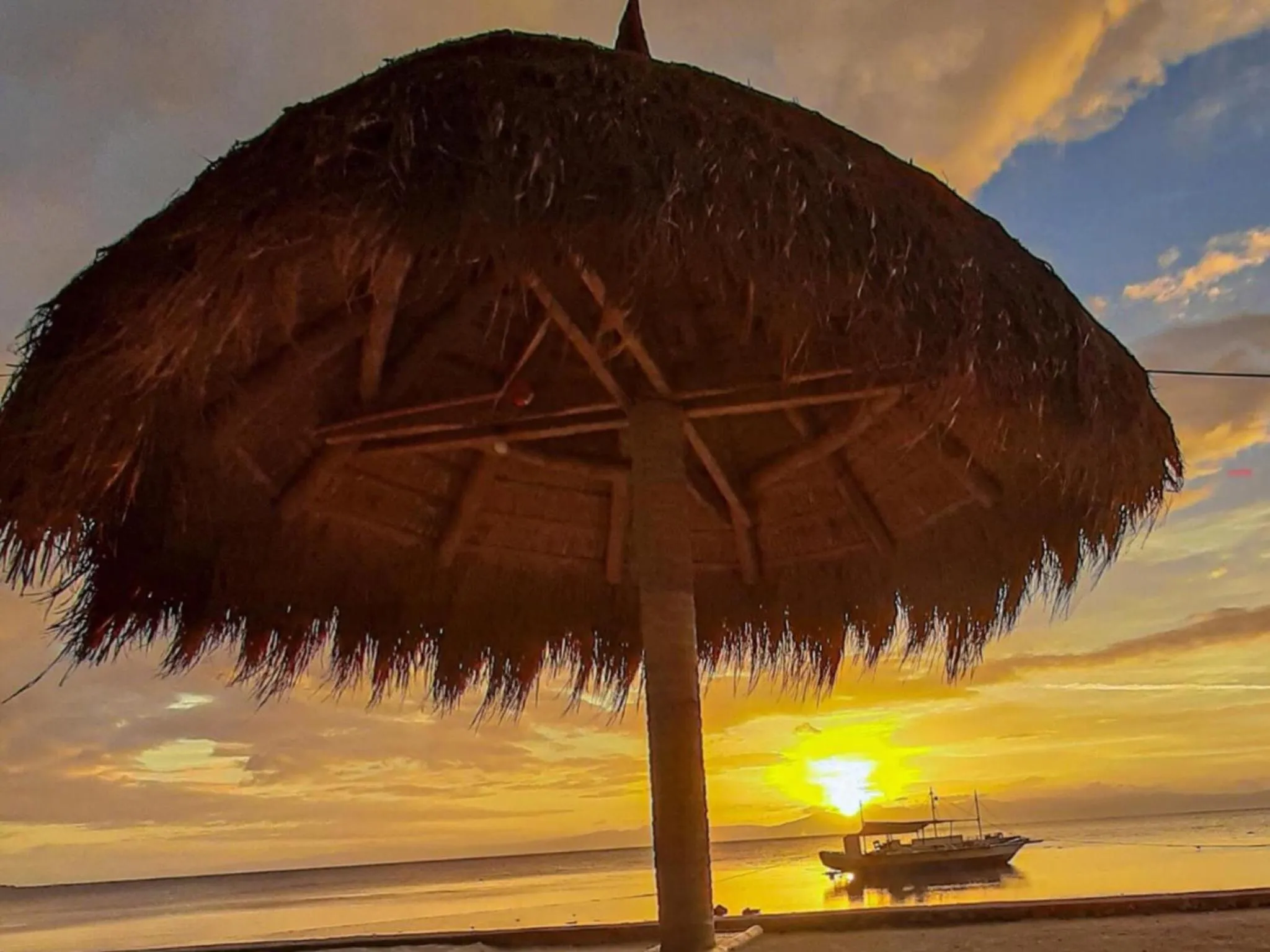 Beach in Cuestas Beach Resort and Restaurant