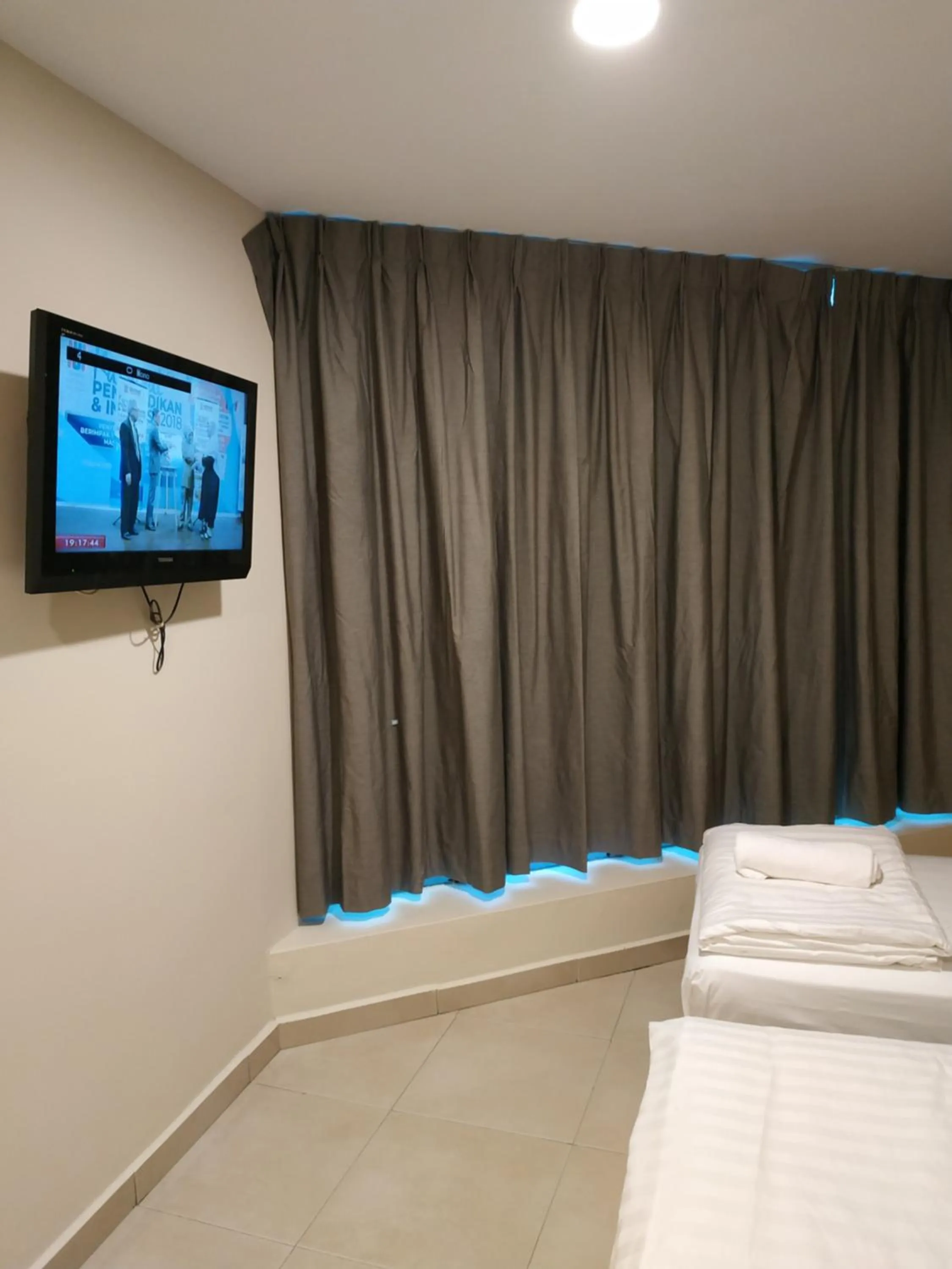 TV and multimedia, Bed in M Design Hotel @ Bangi 7