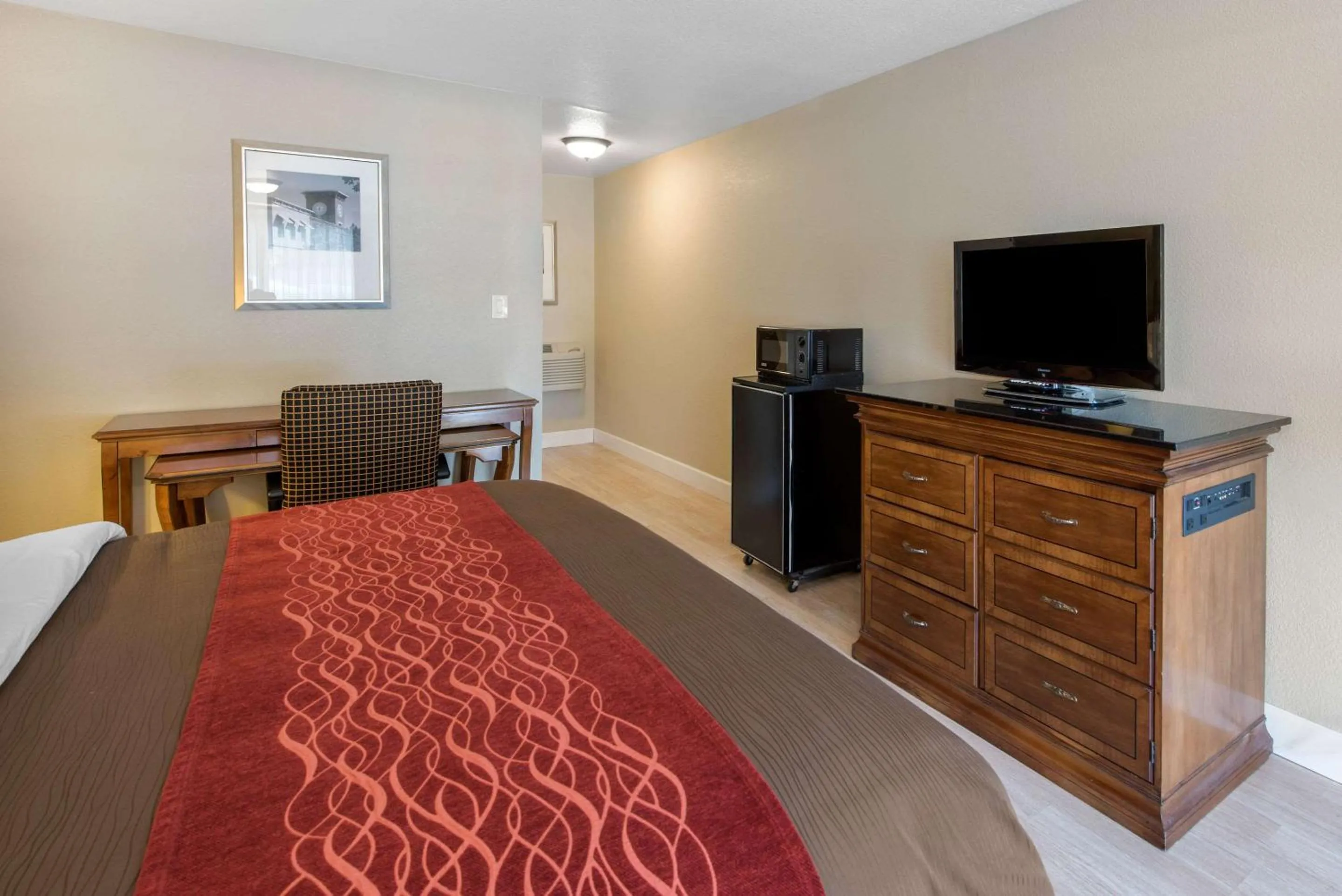 Photo of the whole room in Abode