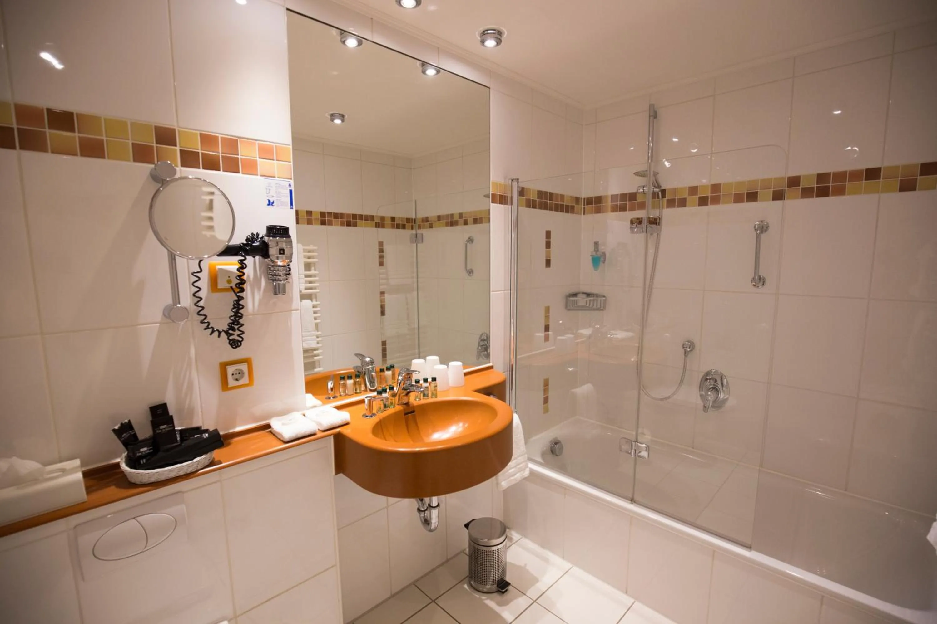 Bathroom in Hotel Am Schloss Aurich