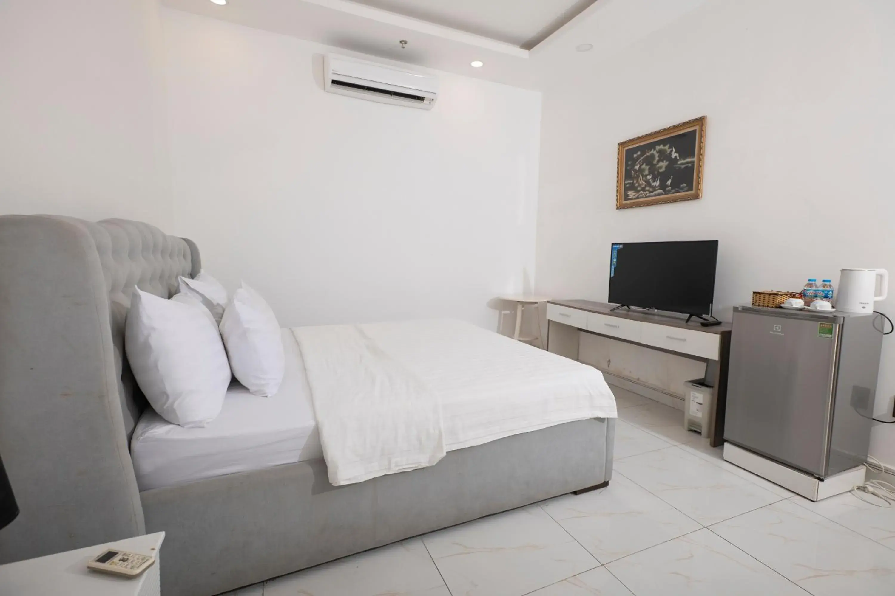 Superior Double Room in White Diamond Airport Hotel - TSN Superior Double Room in White Diamond Airport Hotel - TSN