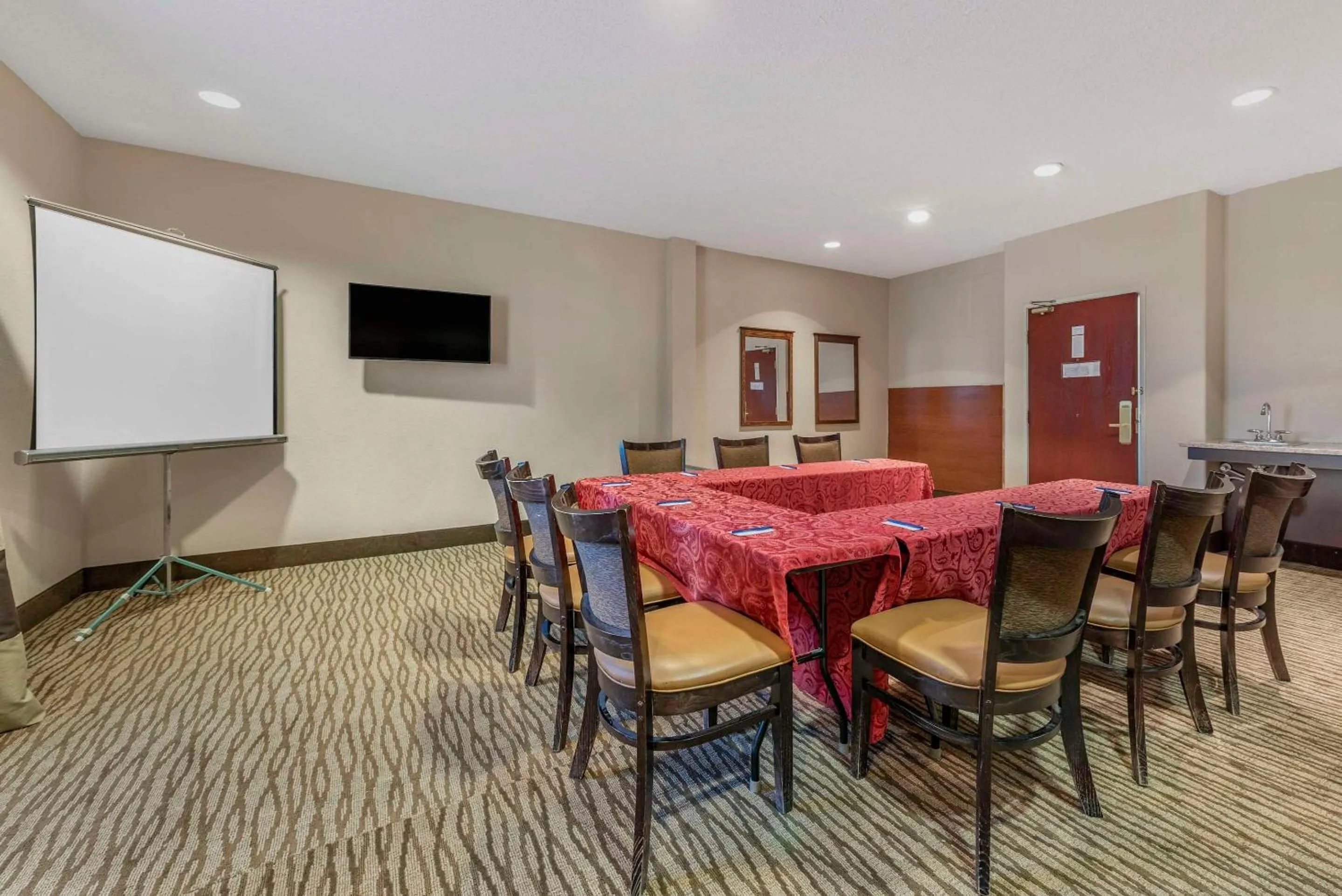 Meeting/conference room in Comfort Suites Castle Rock - Denver South