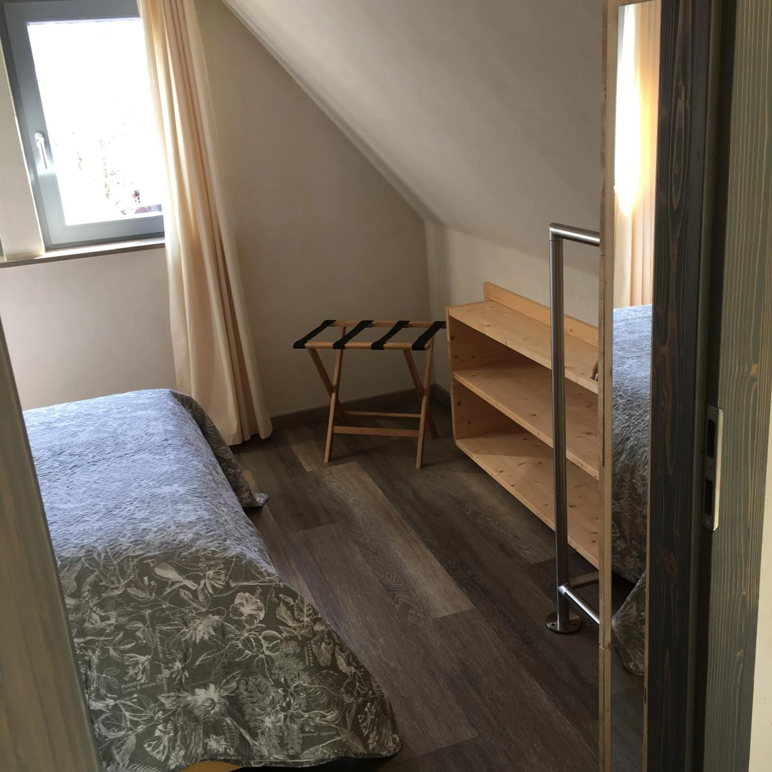 Decorative detail, Bed in Schmuckkästle am Hafen