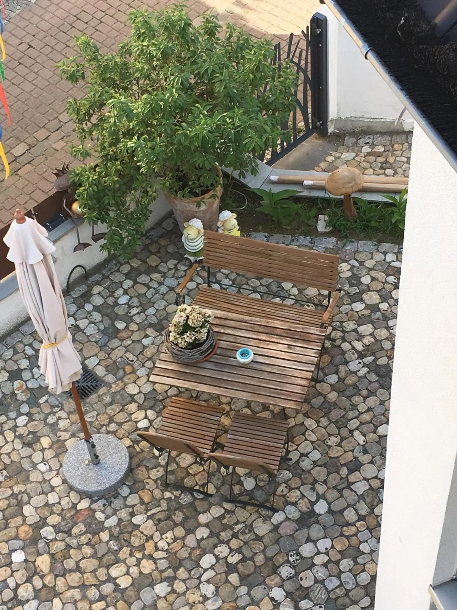 Patio in Schmuckkästle am Hafen