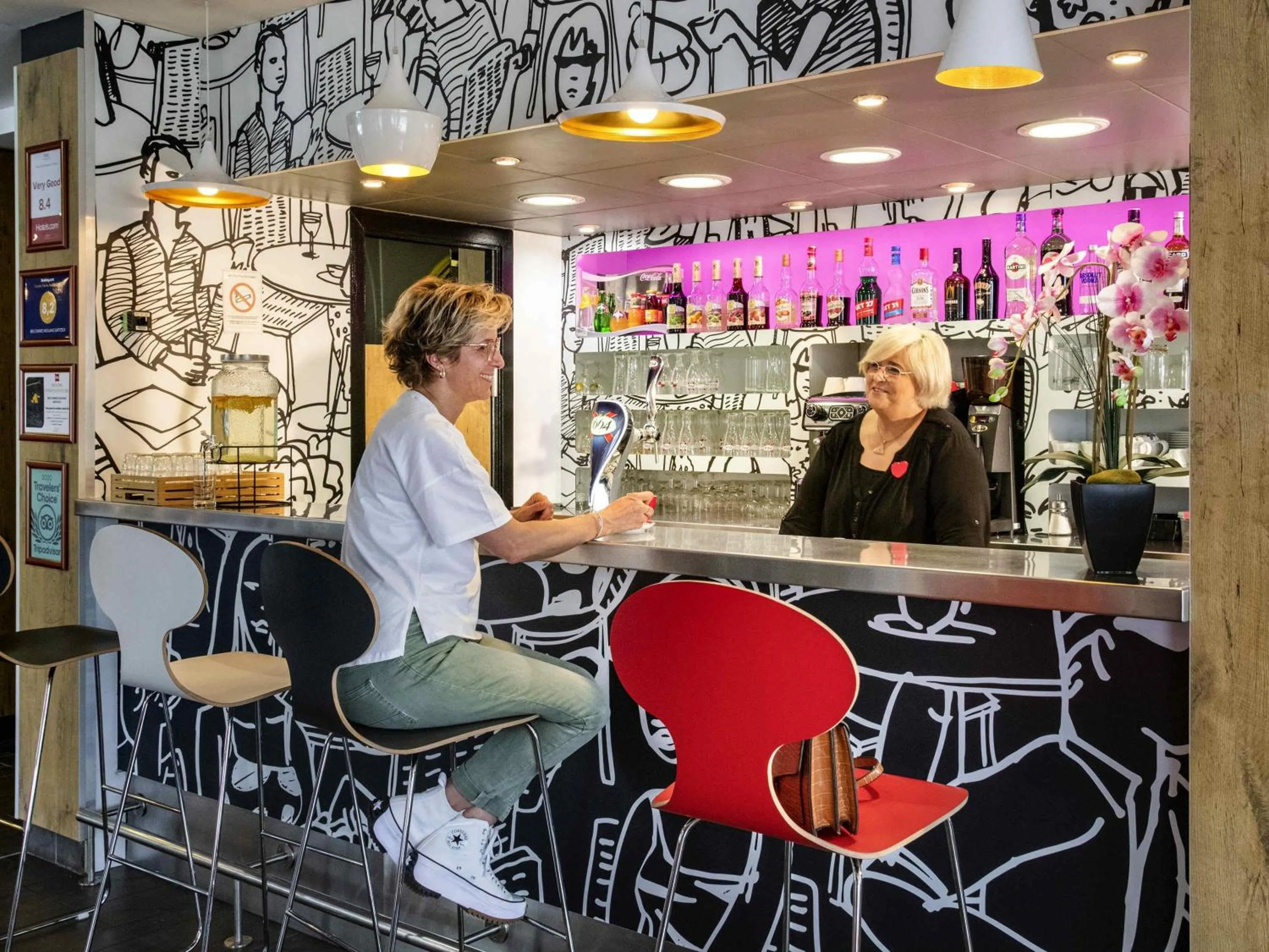 Other in IBIS Cannes Mouans Sartoux Piscine parking gratuit