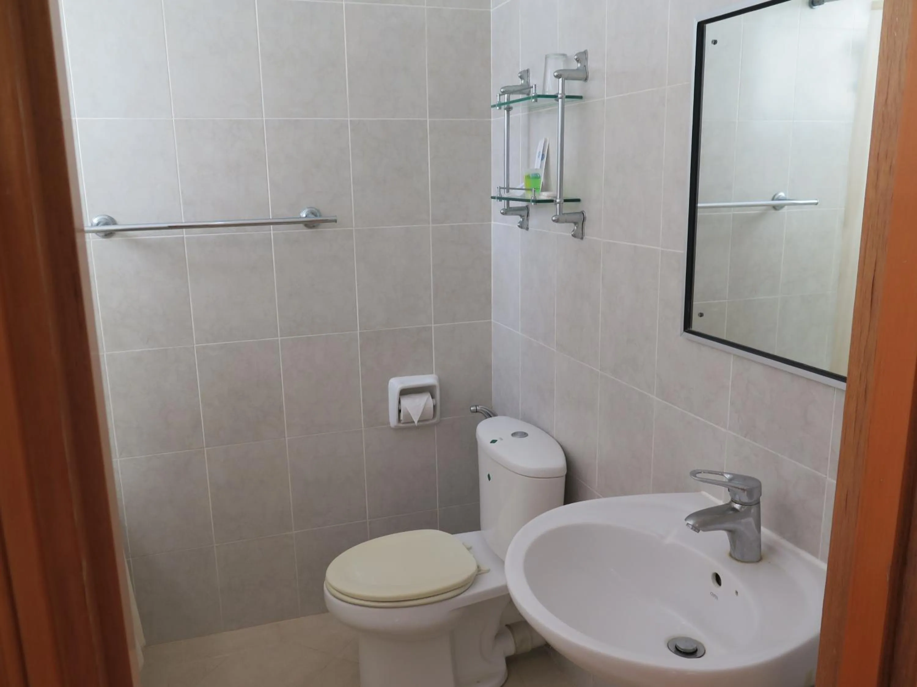 Toilet in Sea View Resort Hotel & Apartments