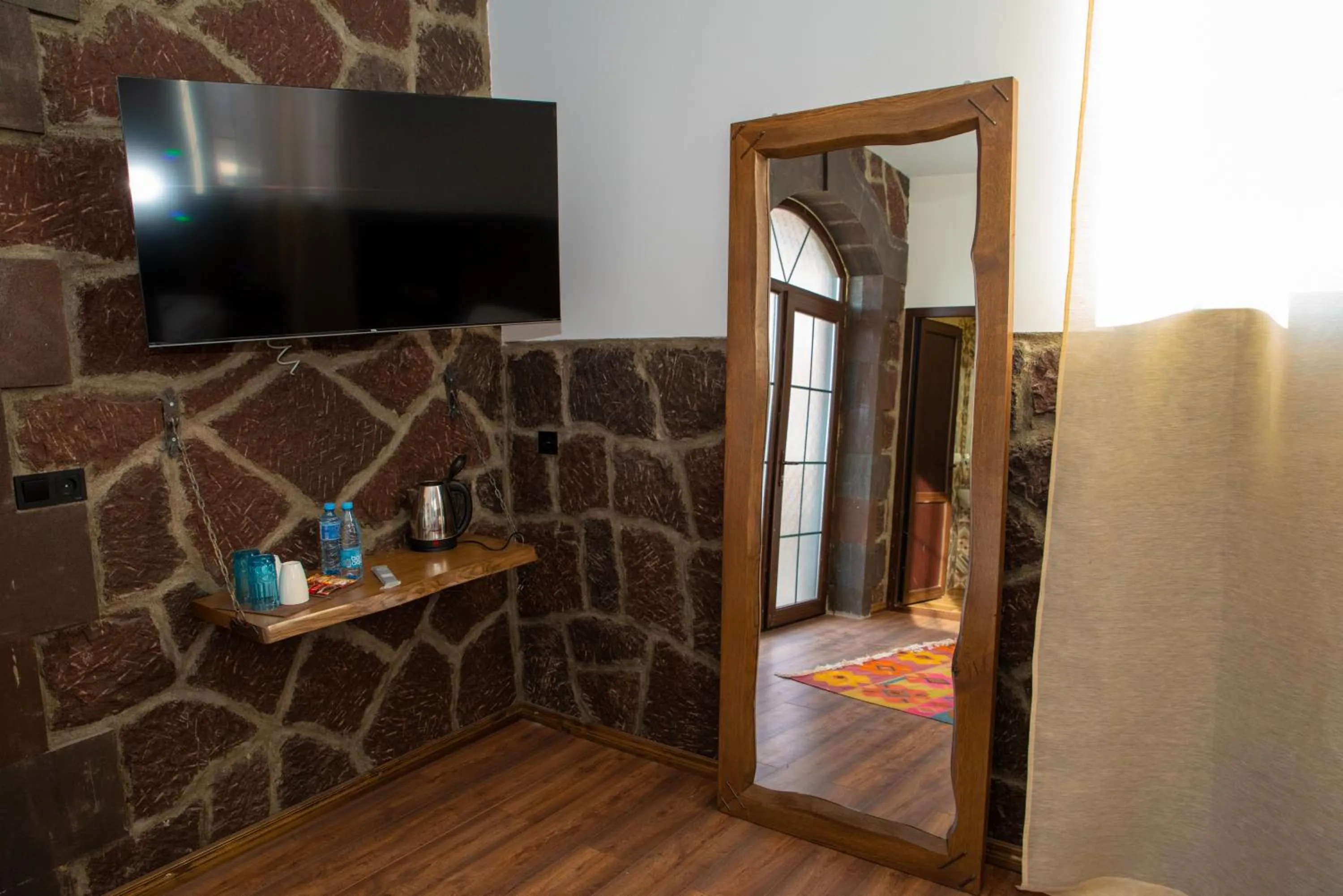 Decorative detail in Khoreayi Dzor