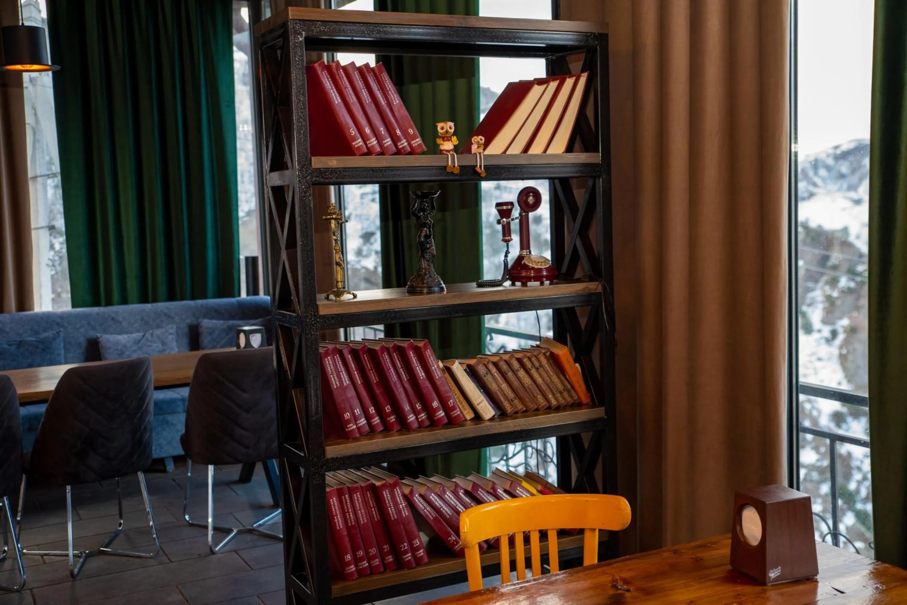 Lounge or bar in Khoreayi Dzor