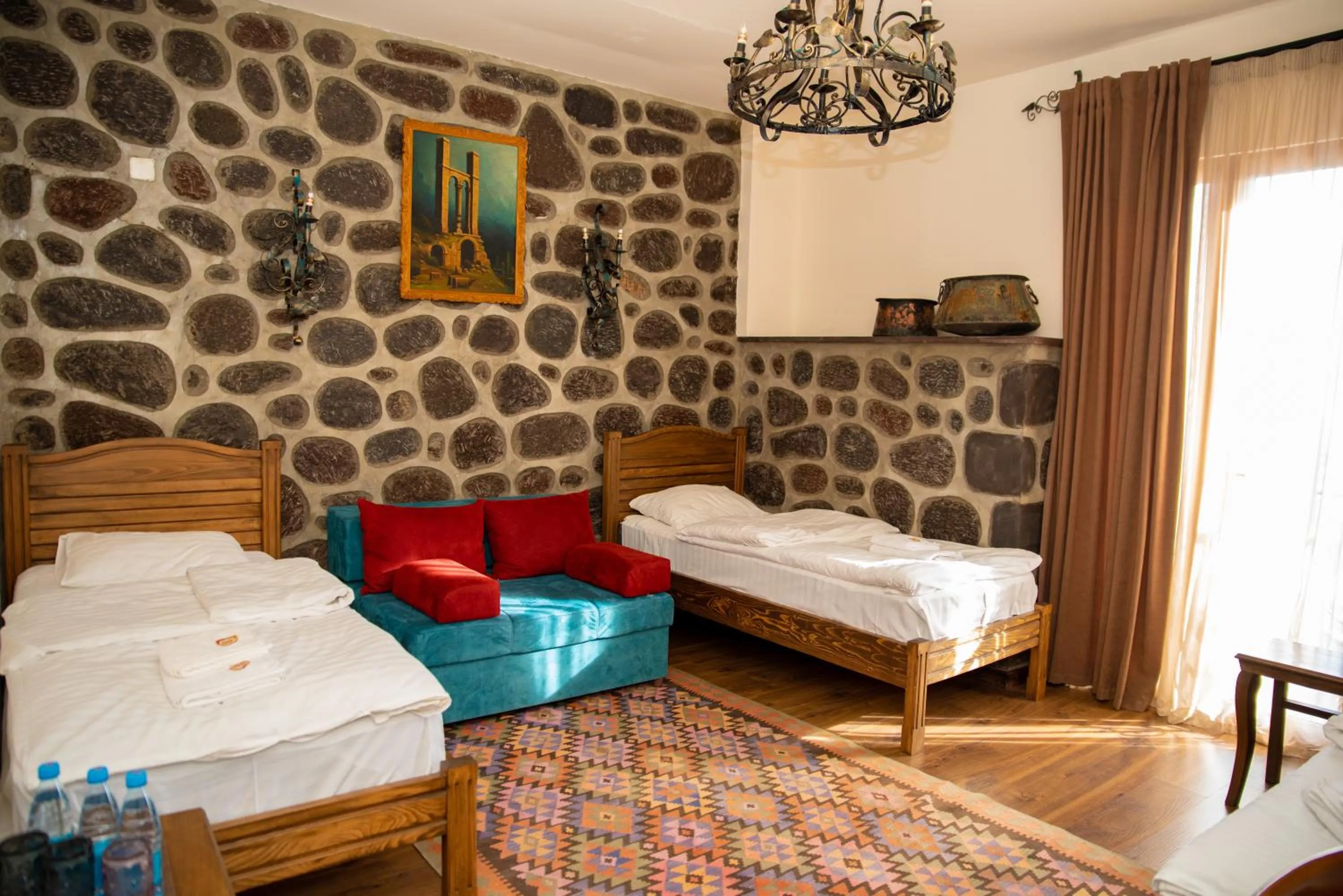 Bed in Khoreayi Dzor