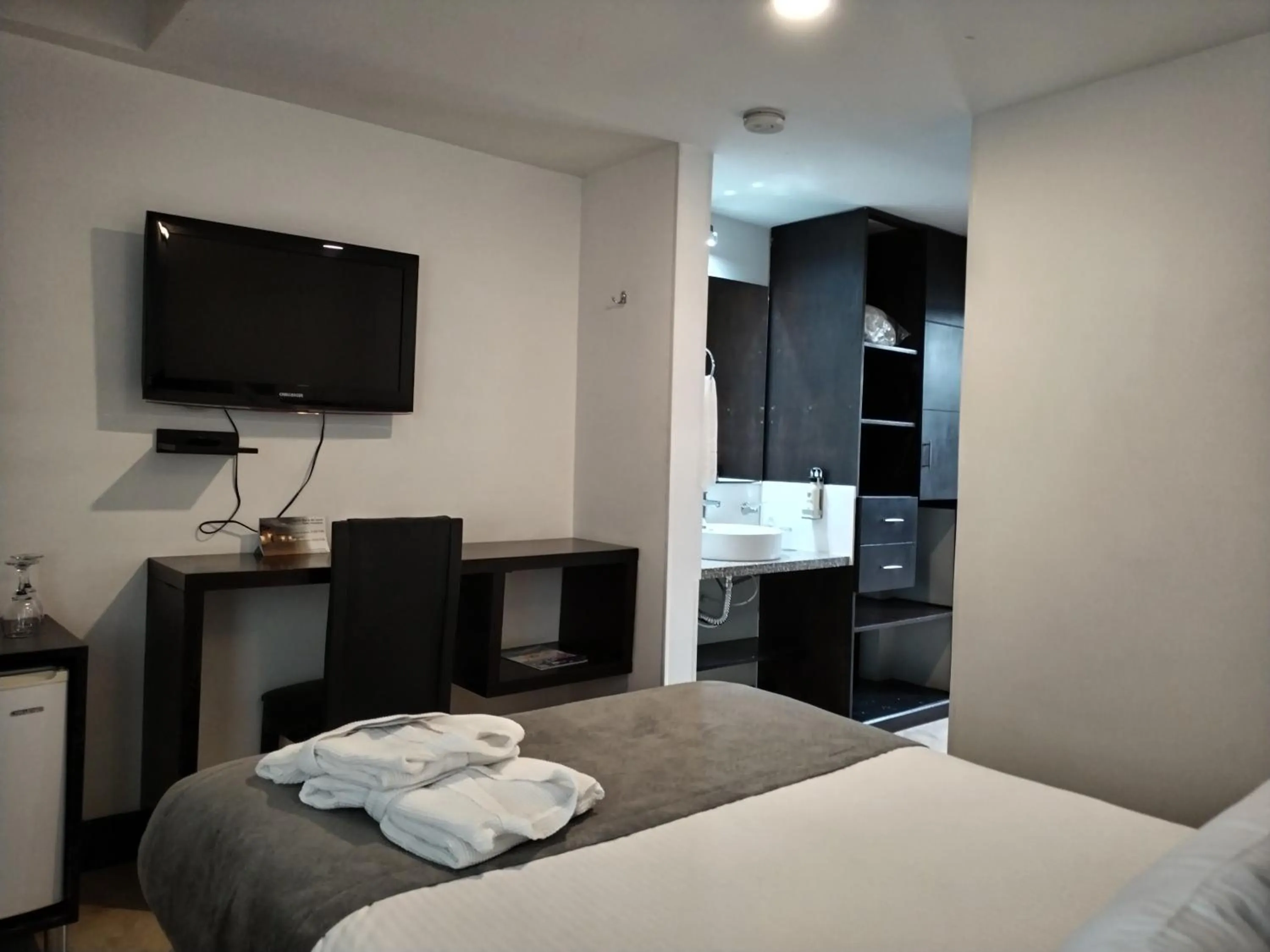 Photo of the whole room, Bed in Santa Maria de Leyva hotel boutique