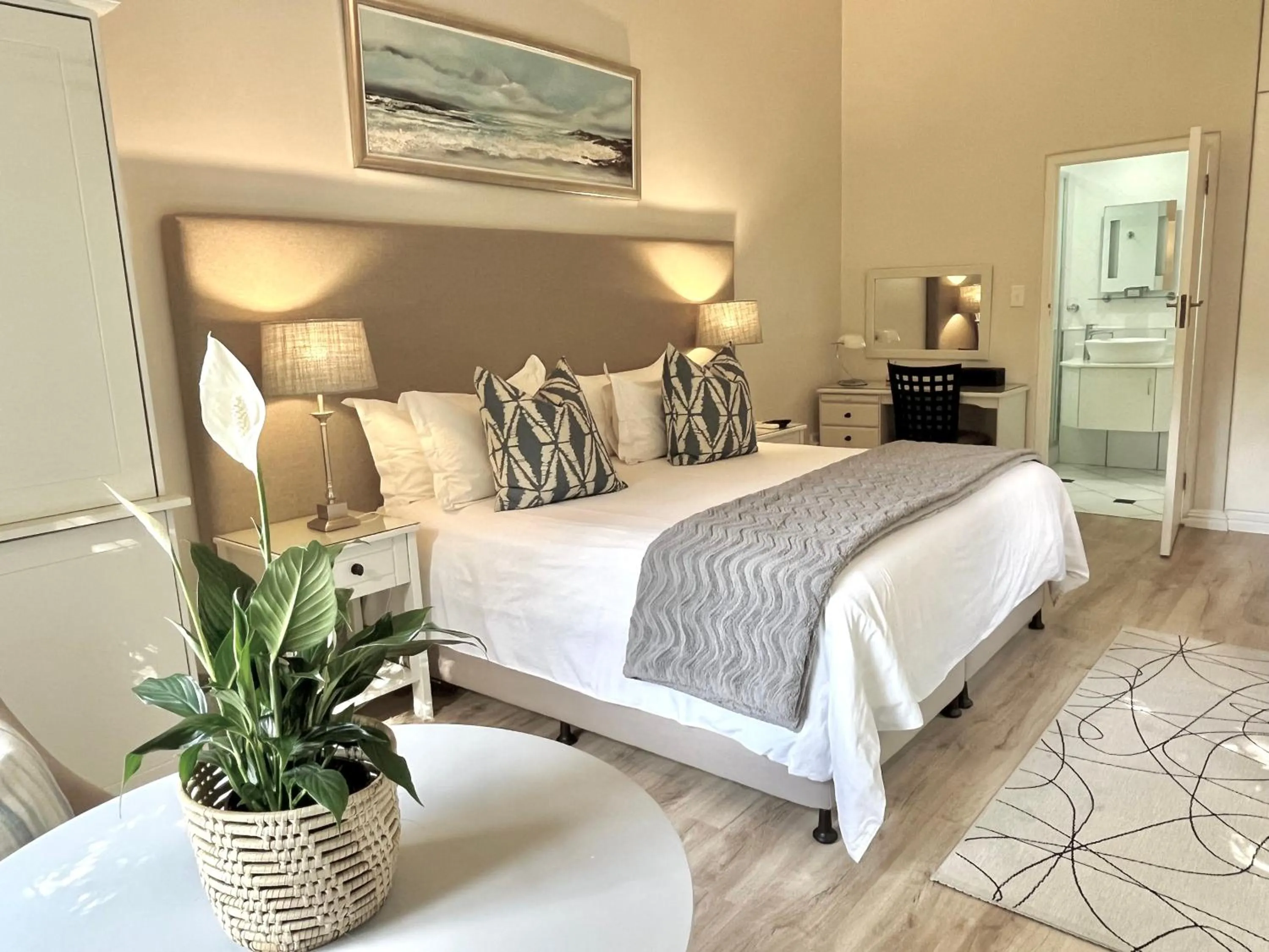 Bed in Oakvale Lodge