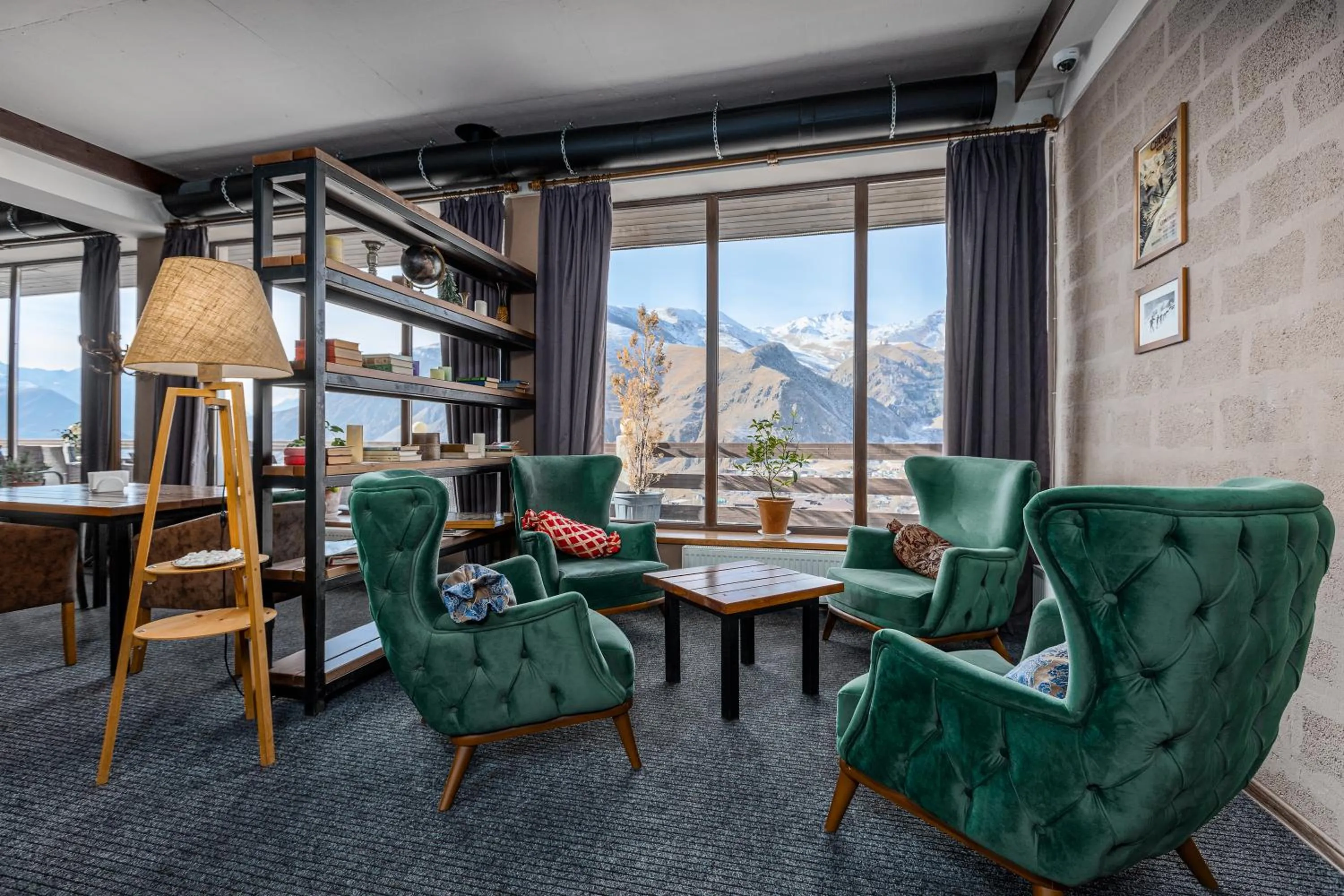 Natural landscape in Alpine Lounge Boutique Hotel