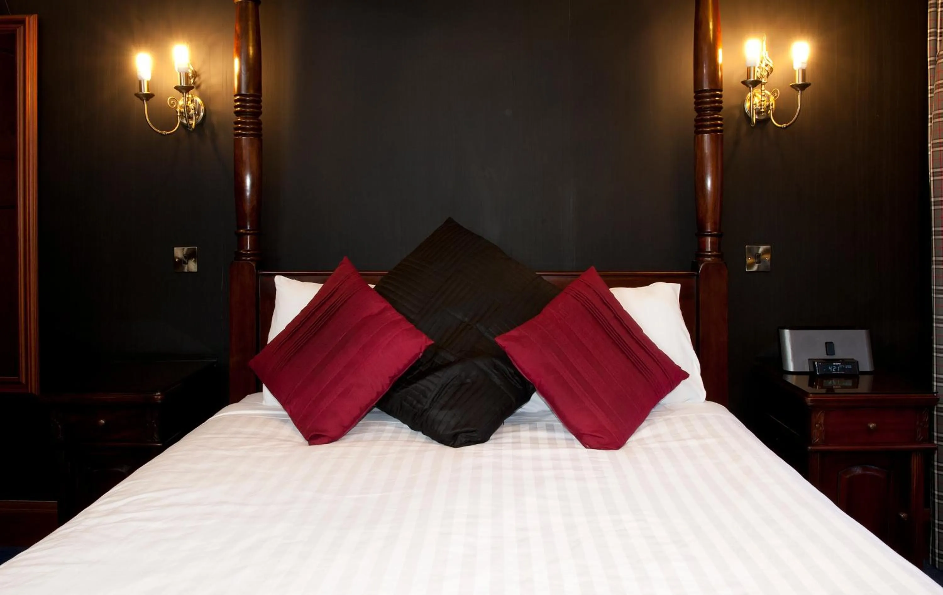 Shower, Bed in Rivendell