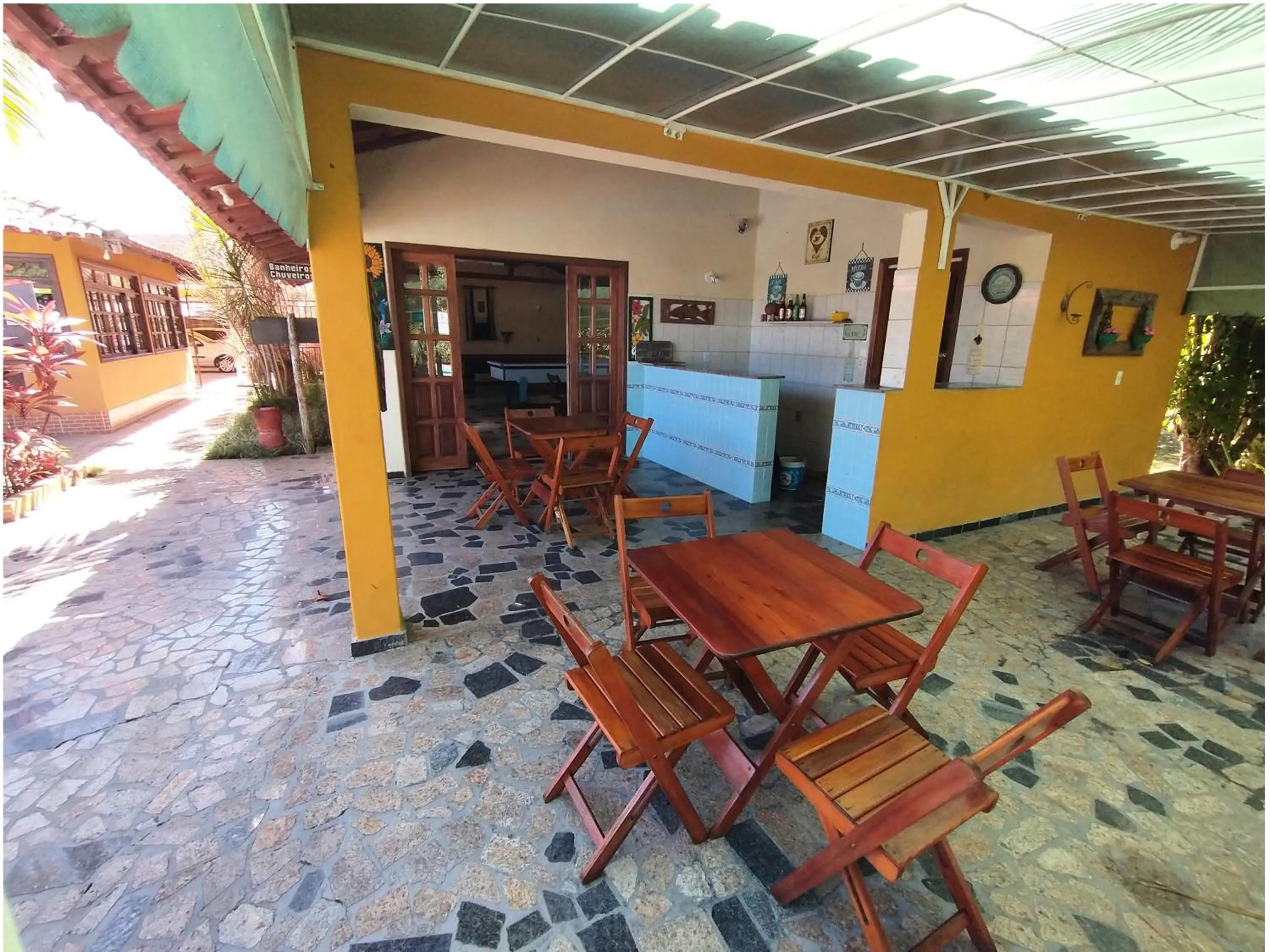 Restaurant/places to eat in Pousada Verdes Mares