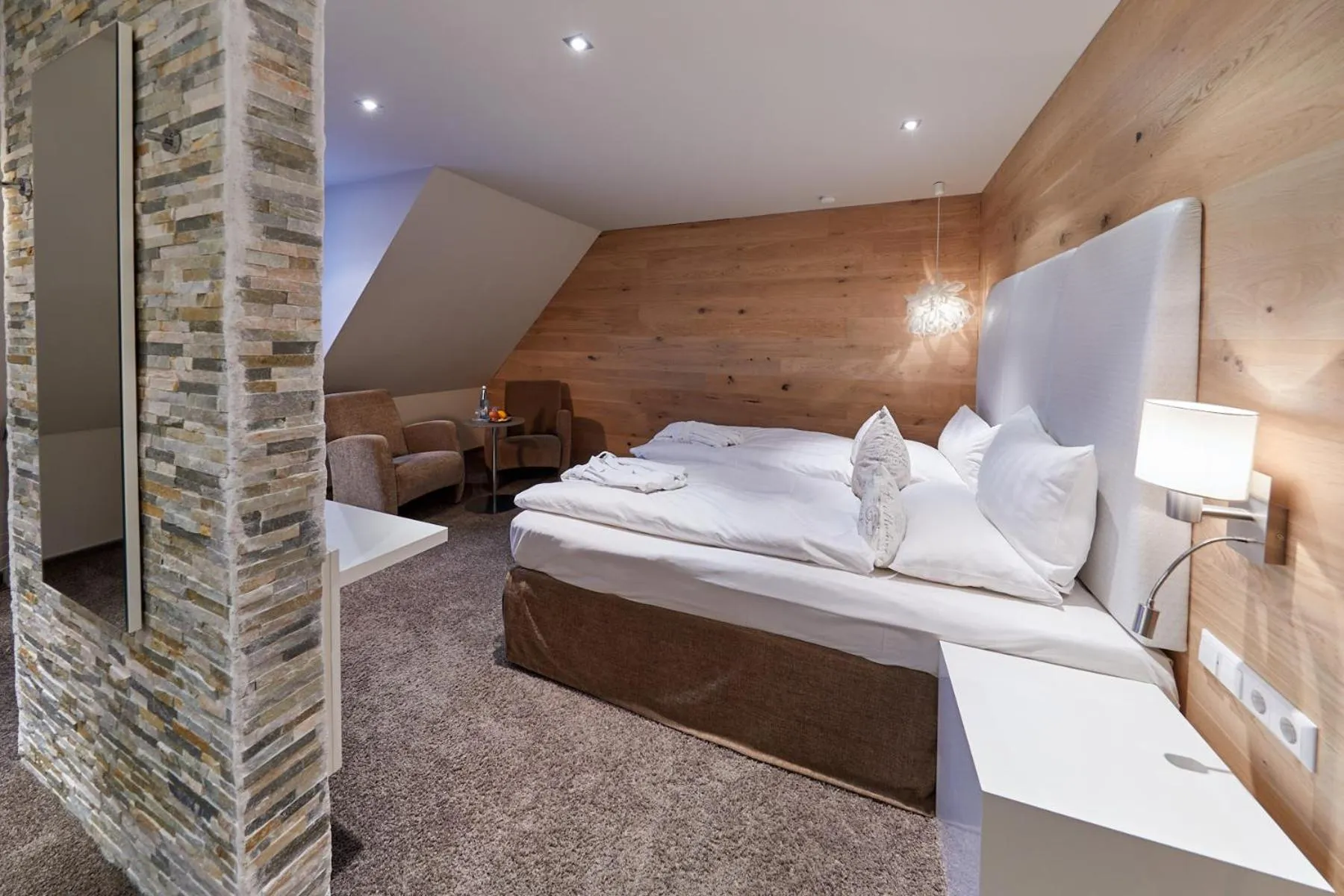 Bed in Die Reichsstadt - Hotel Spa und Restaurant