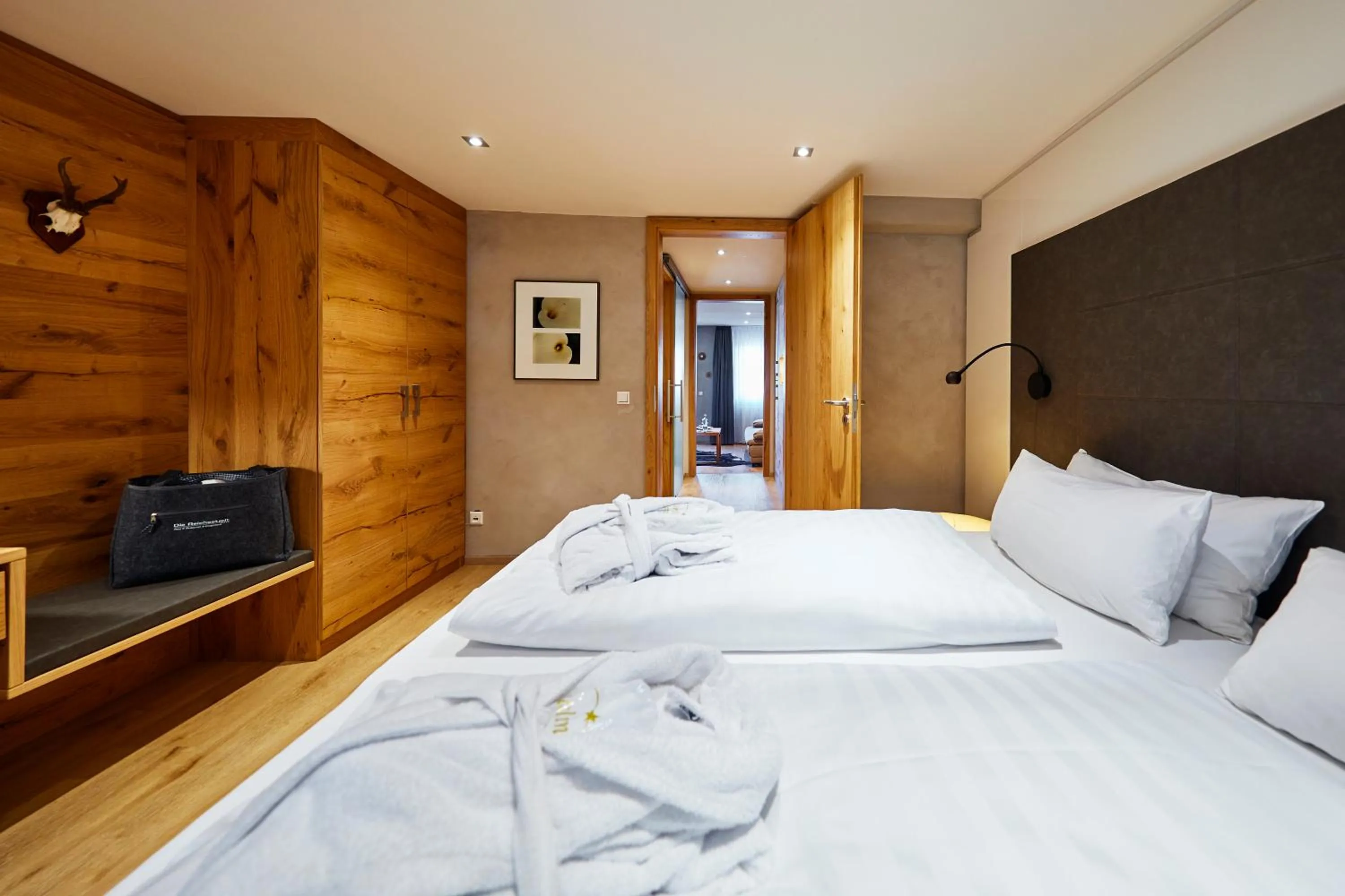 Photo of the whole room, Bed in Die Reichsstadt - Hotel Spa und Restaurant